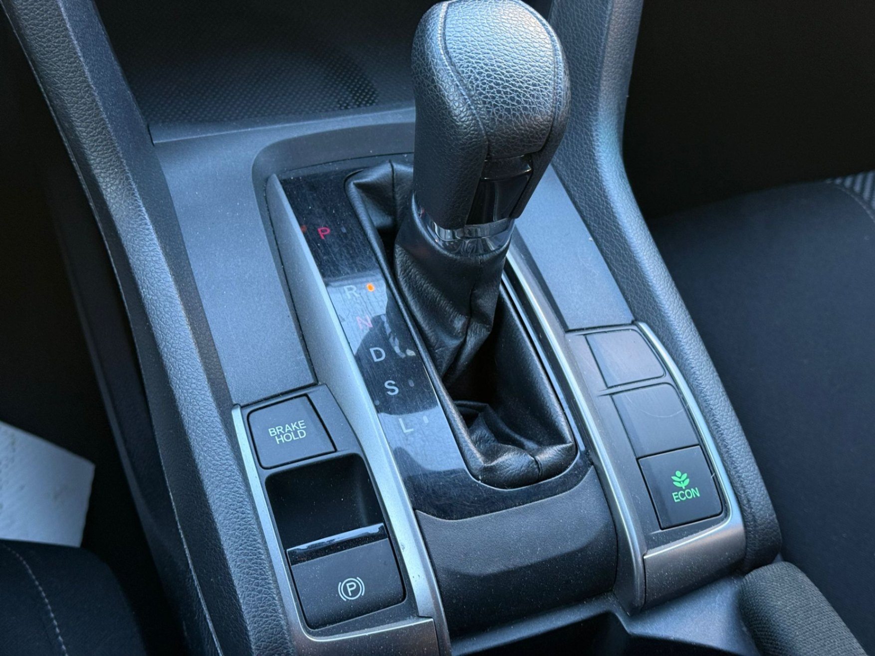 /gundhu/2017-Honda-Civic-3884754488001465.jpg
