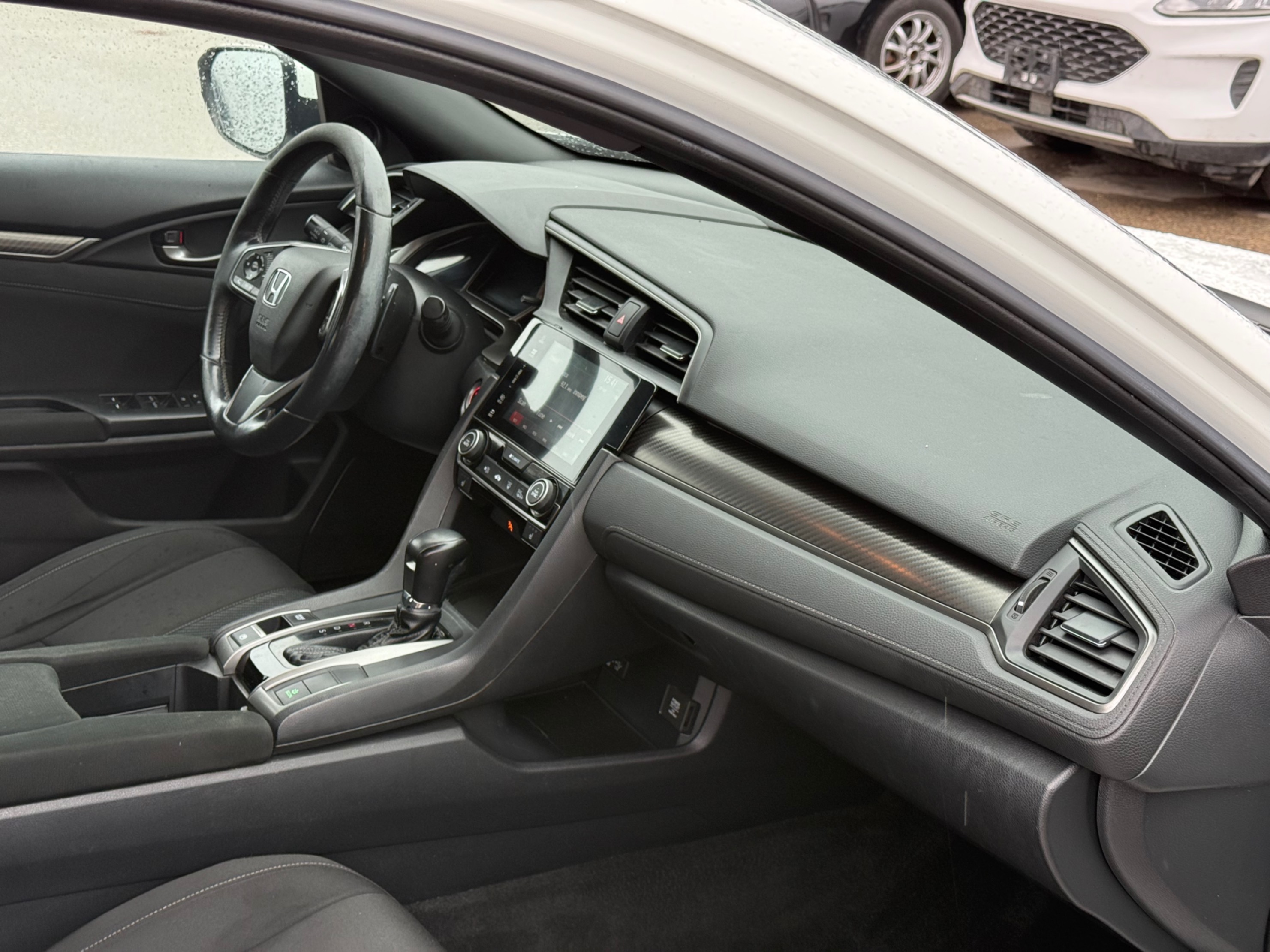 /gundhu/2017-Honda-Civic-6360515674952334.jpg