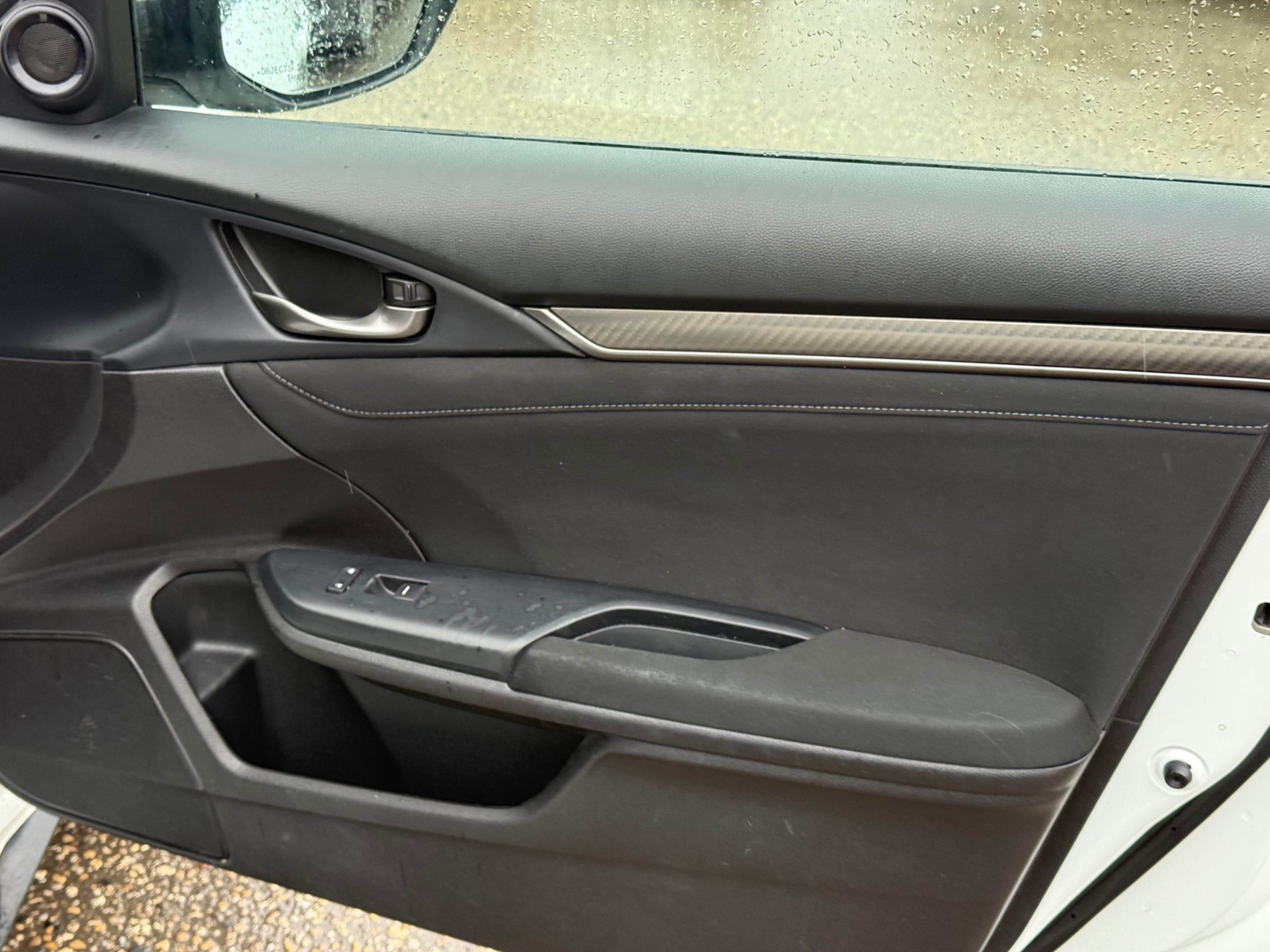 /gundhu/2017-Honda-Civic-9016907363150561.jpg