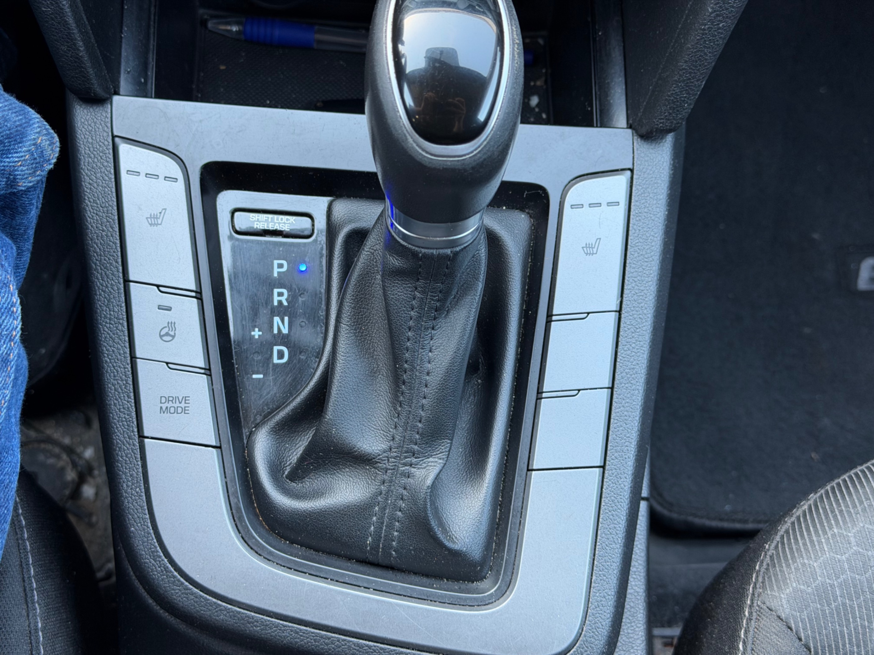 /gundhu/2017-Hyundai-Elantra-07021545507552451.jpg
