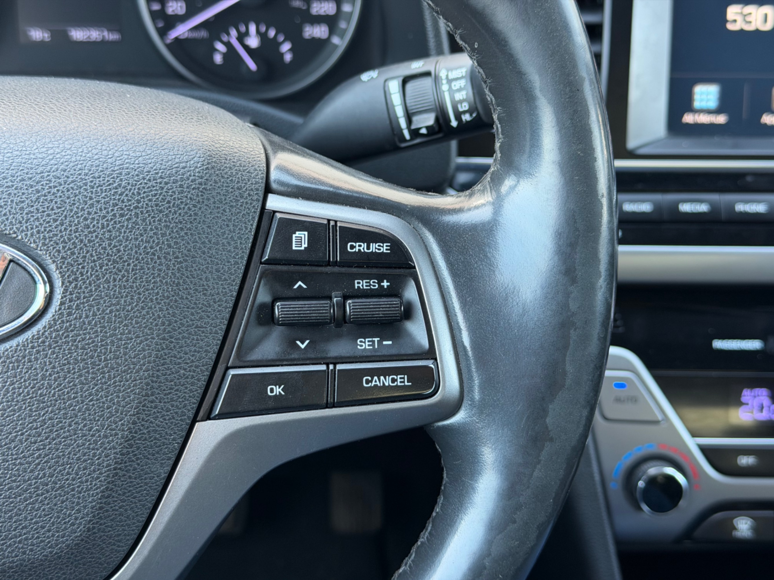 /gundhu/2017-Hyundai-Elantra-8168082721944052.jpg