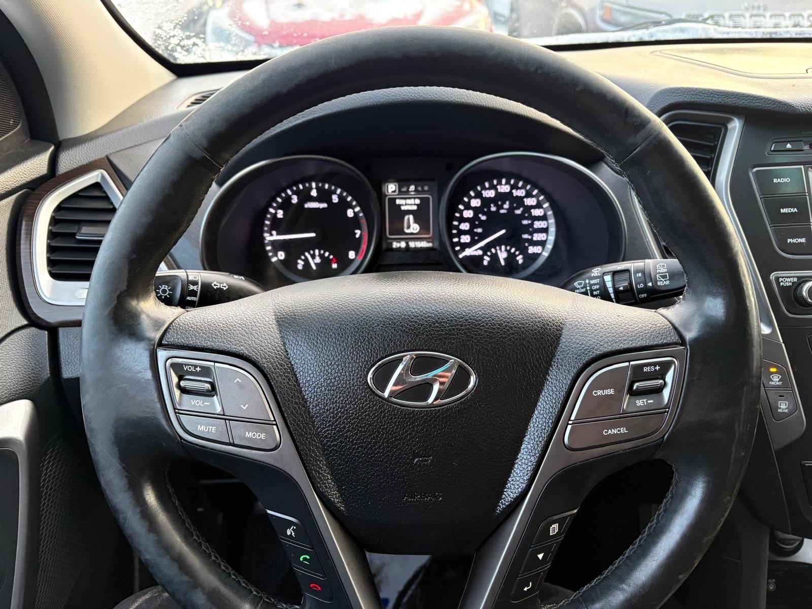 /gundhu/2017-Hyundai-SantaFe-32912931730909434.jpg