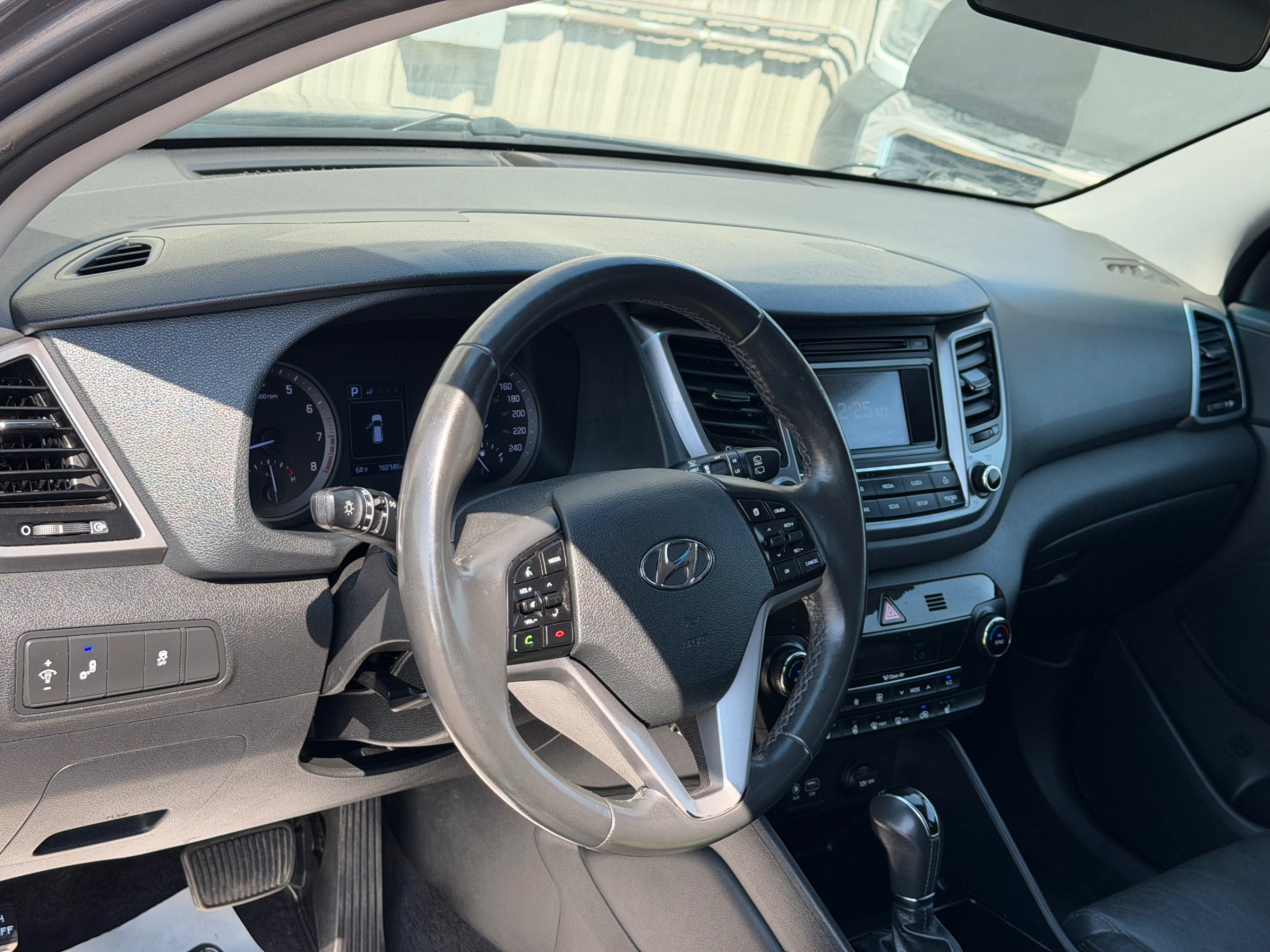 /gundhu/2017-Hyundai-Tucson-17855817792884054.jpg