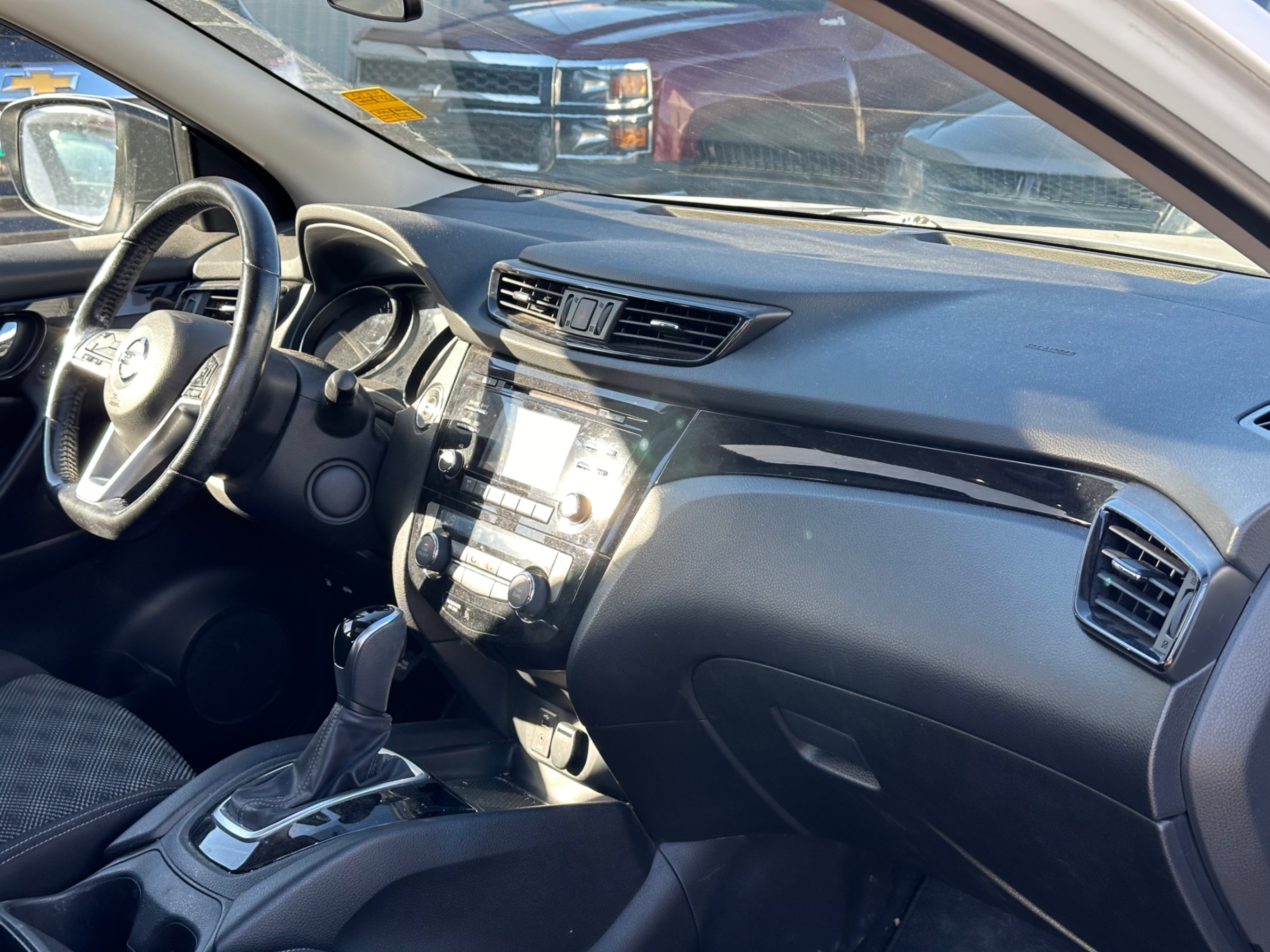 /gundhu/2017-Nissan-Qashqai-23614722569830504.jpg