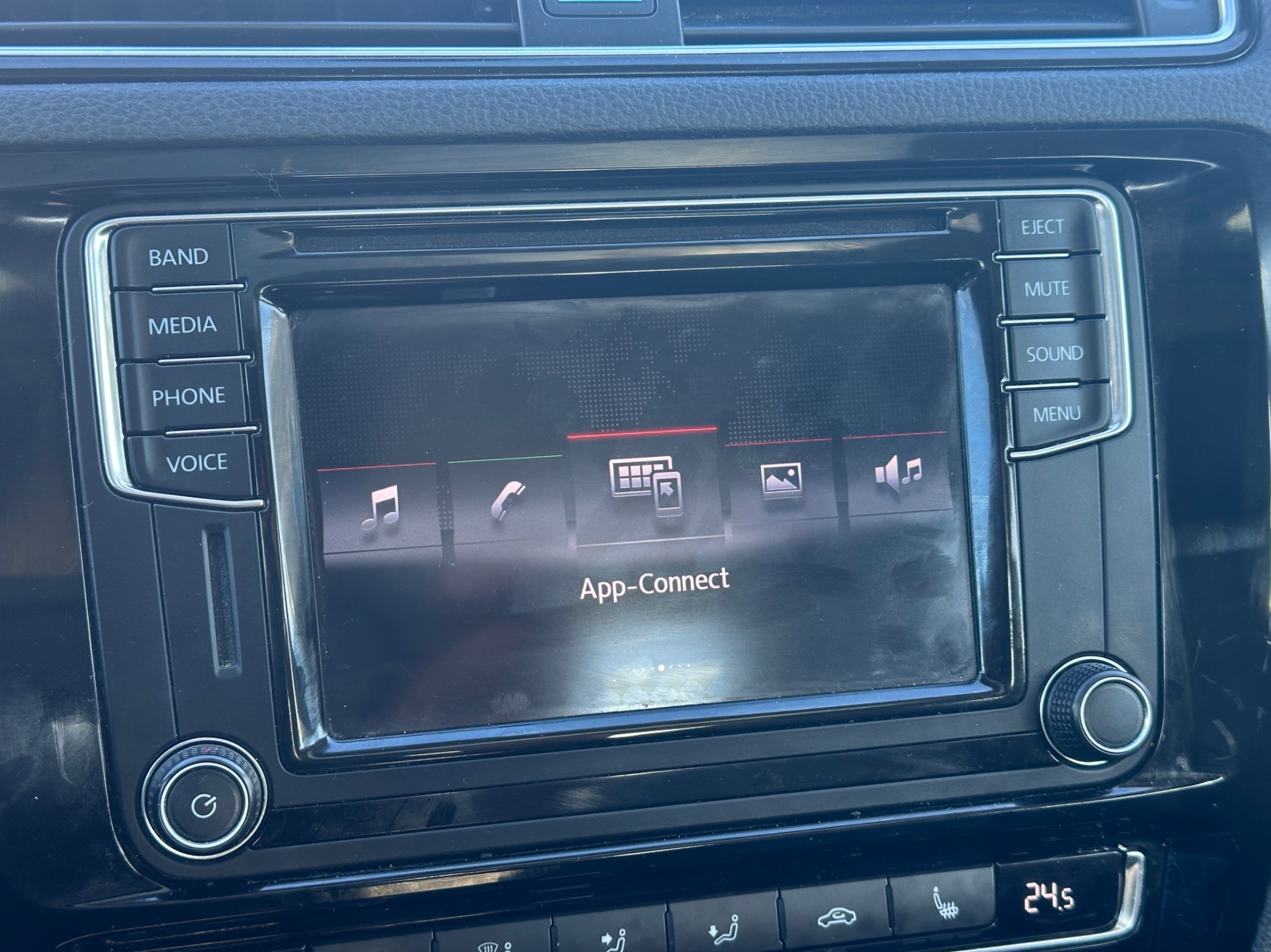 /gundhu/2017-Volkswagen-Jetta-7134002932301415.jpg