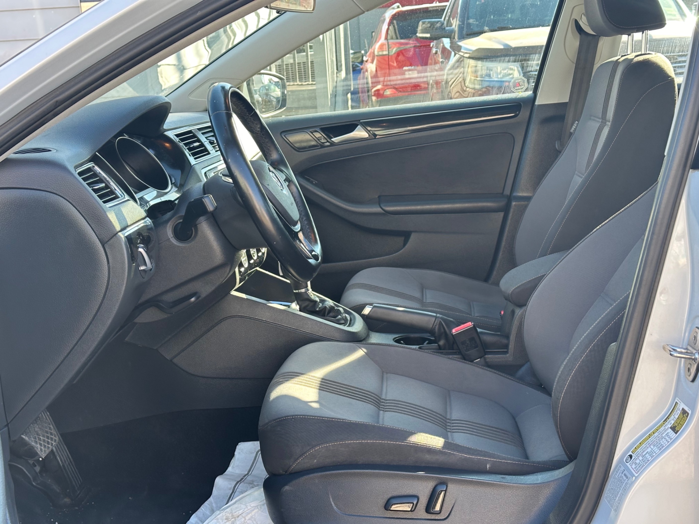 /gundhu/2017-Volkswagen-Jetta-9176833158749542.jpg