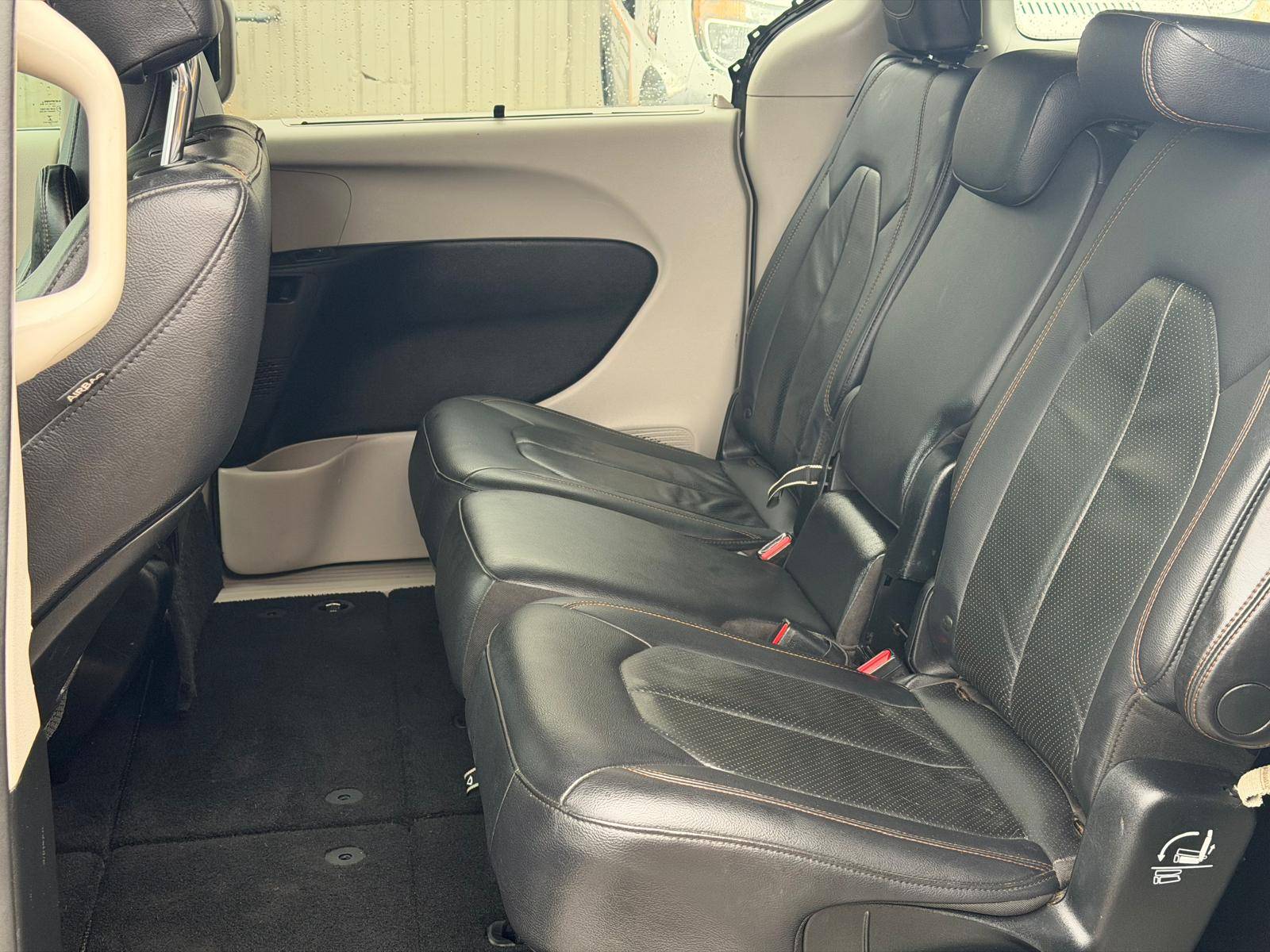 /gundhu/2018-Chrysler-Pacifica-7005803493279319.jpg