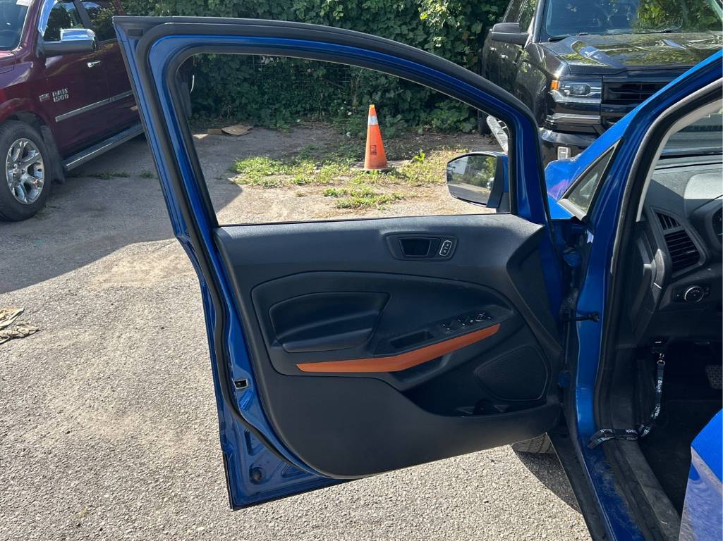 /gundhu/2018-Ford-EcoSport-42676191215155157.jpg