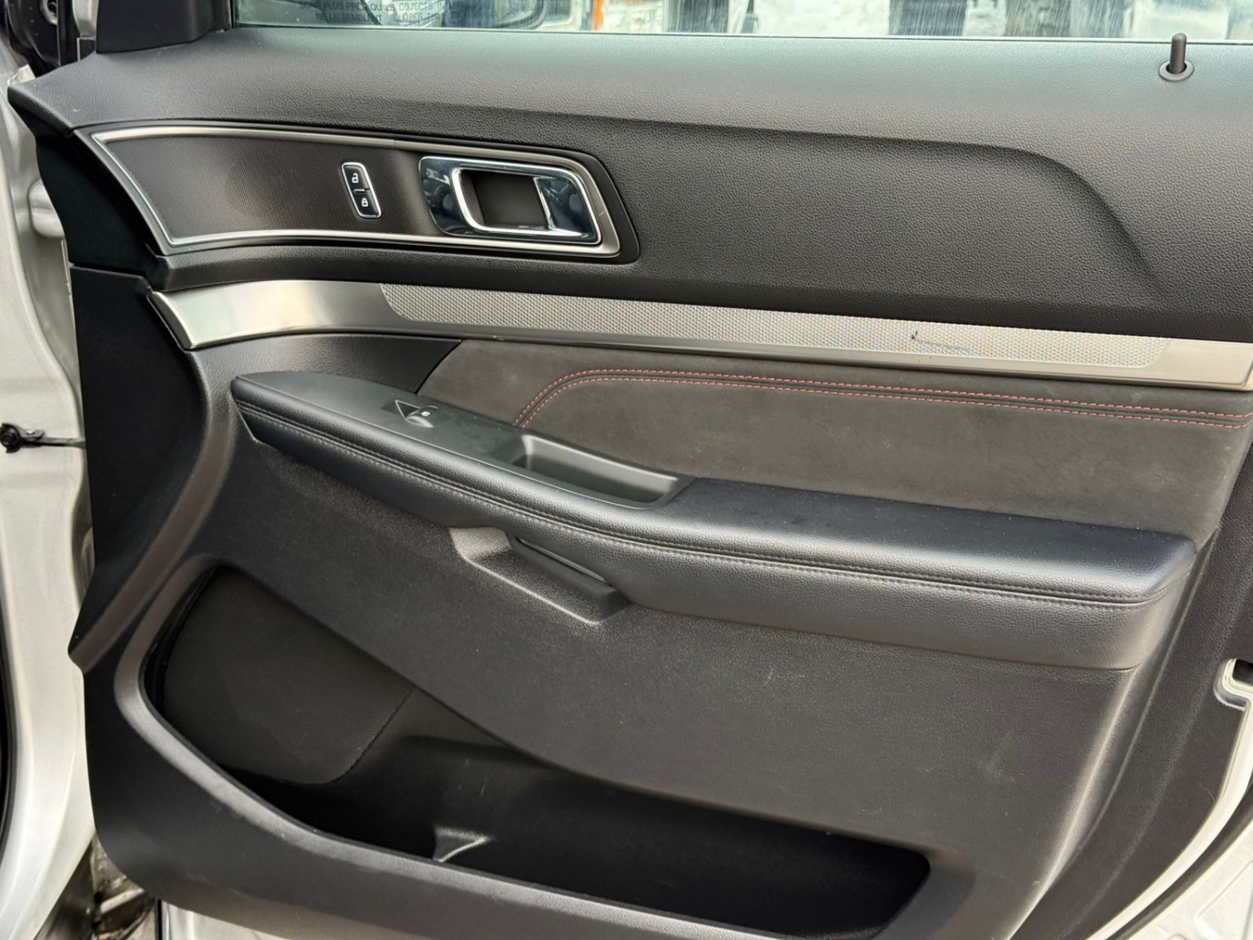 /gundhu/2018-Ford-Explorer-16846760000168448.jpg