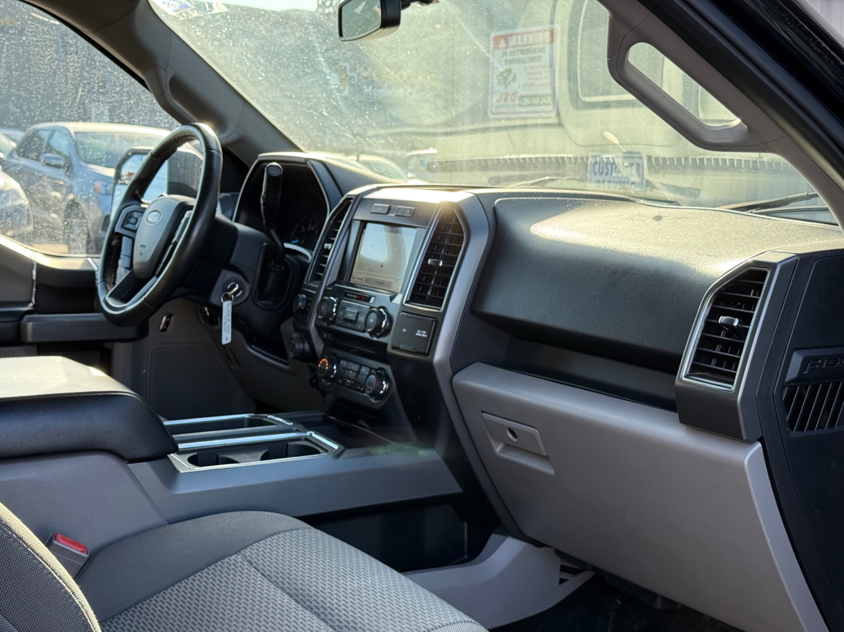 /gundhu/2018-Ford-F-150-42929994179623776.jpg