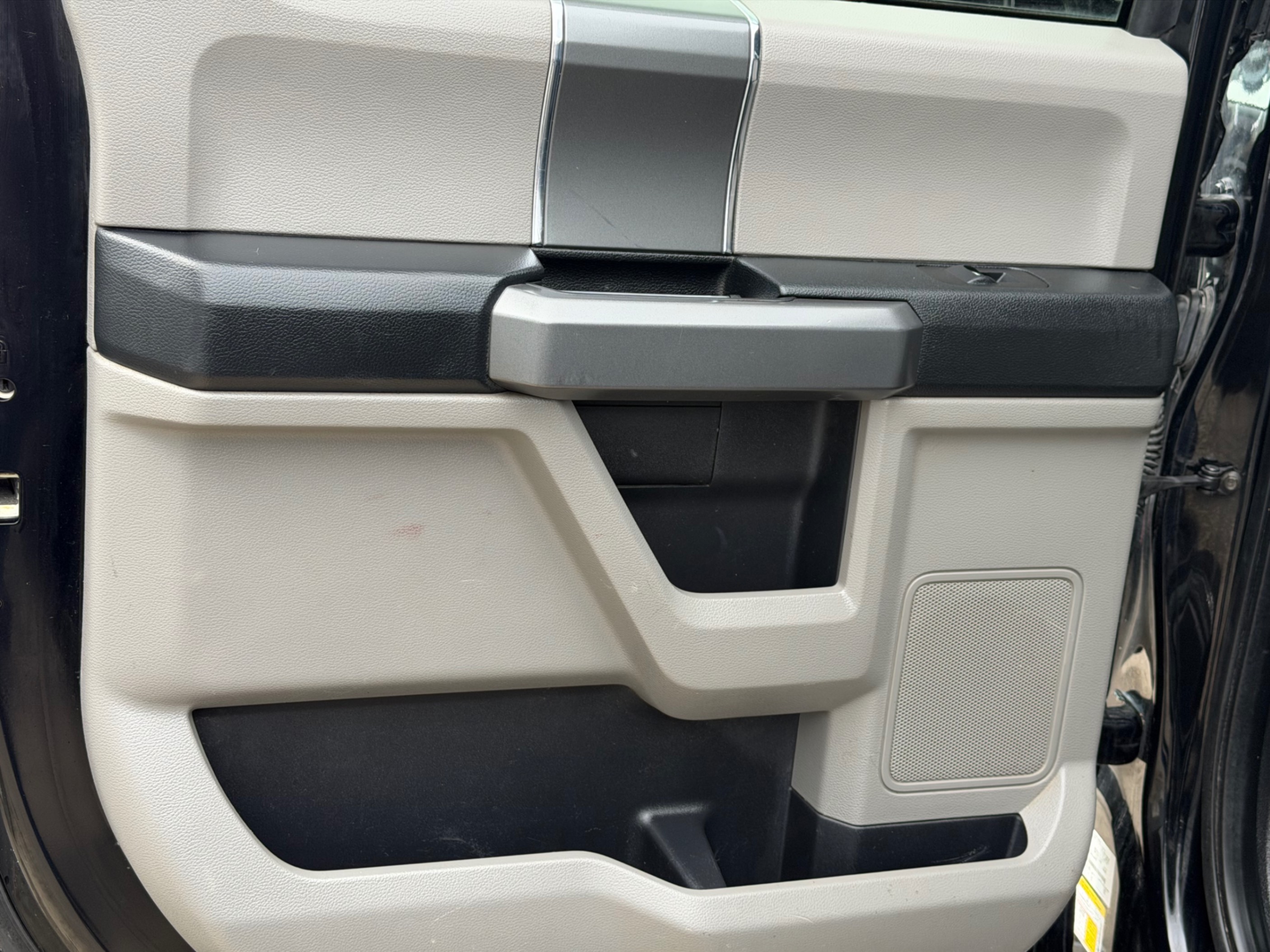 /gundhu/2018-Ford-F-150-5184003134210902.jpg