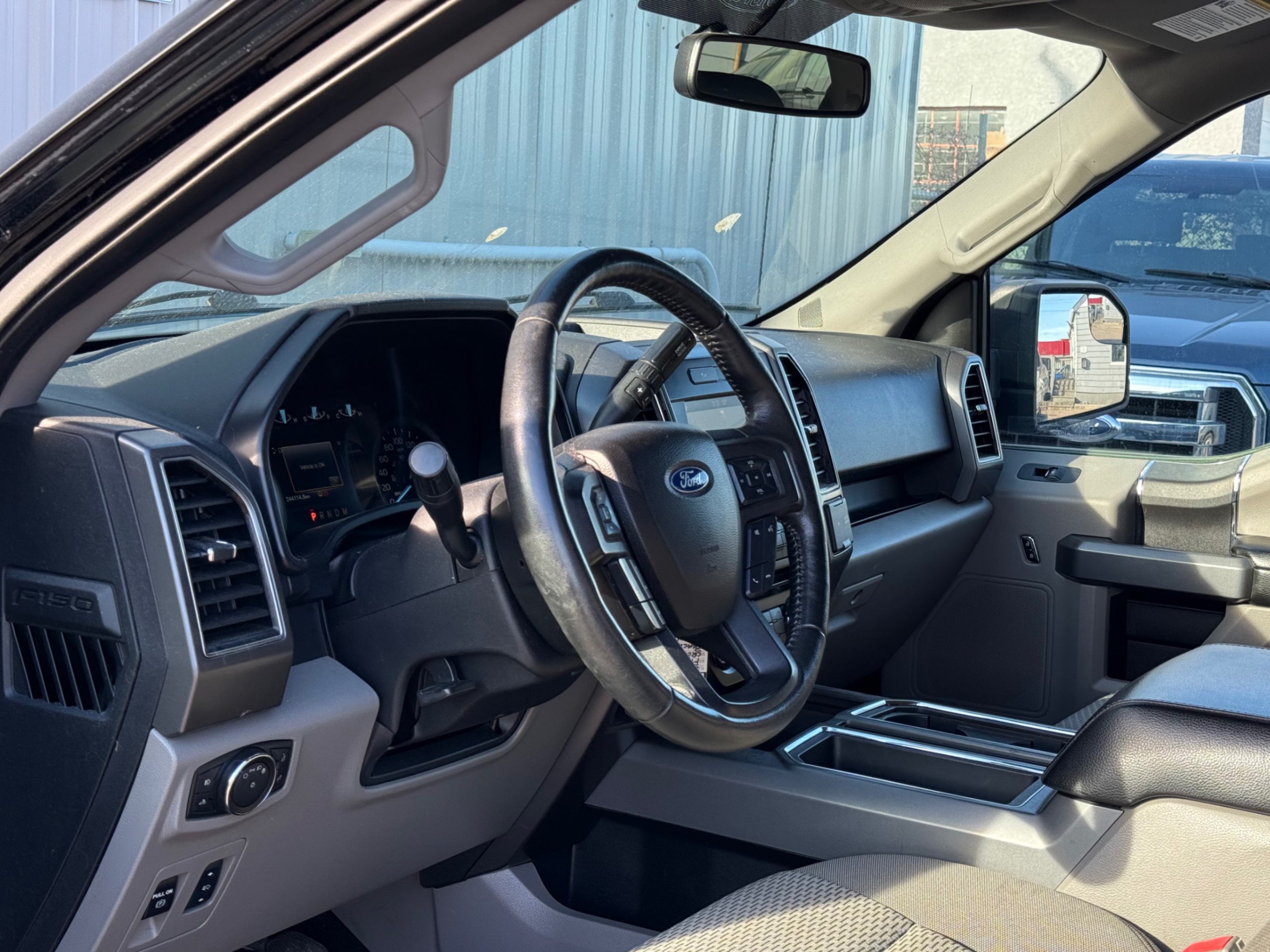 /gundhu/2018-Ford-F-150-8280442095368048.jpg