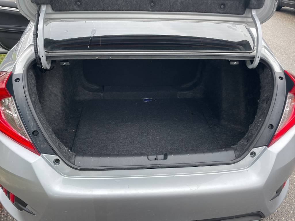 /gundhu/2018-Honda-Civic-08952852939659661.jpg