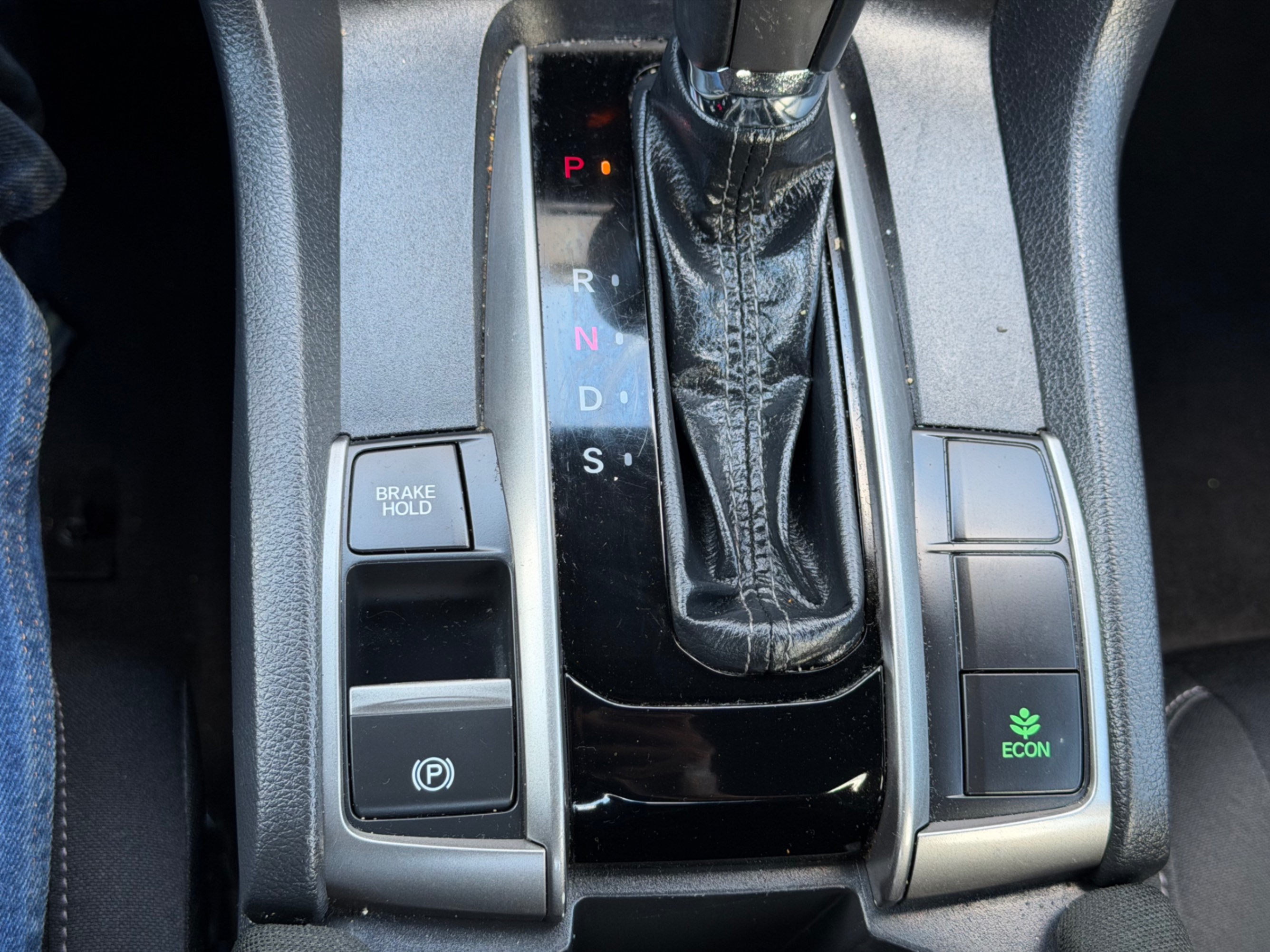 /gundhu/2018-Honda-Civic-44858913662381505.jpg