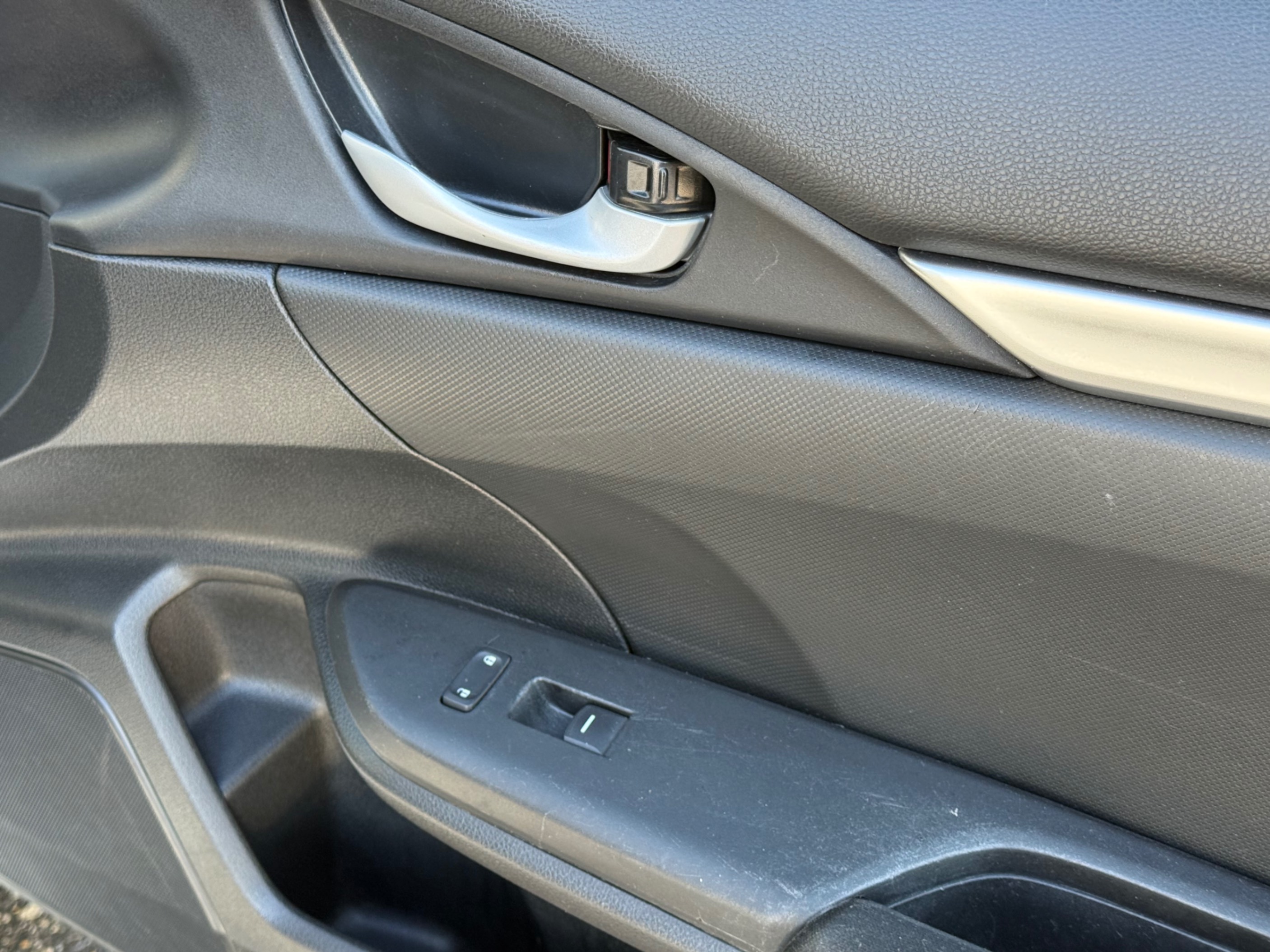 /gundhu/2018-Honda-Civic-9839947476836333.jpg