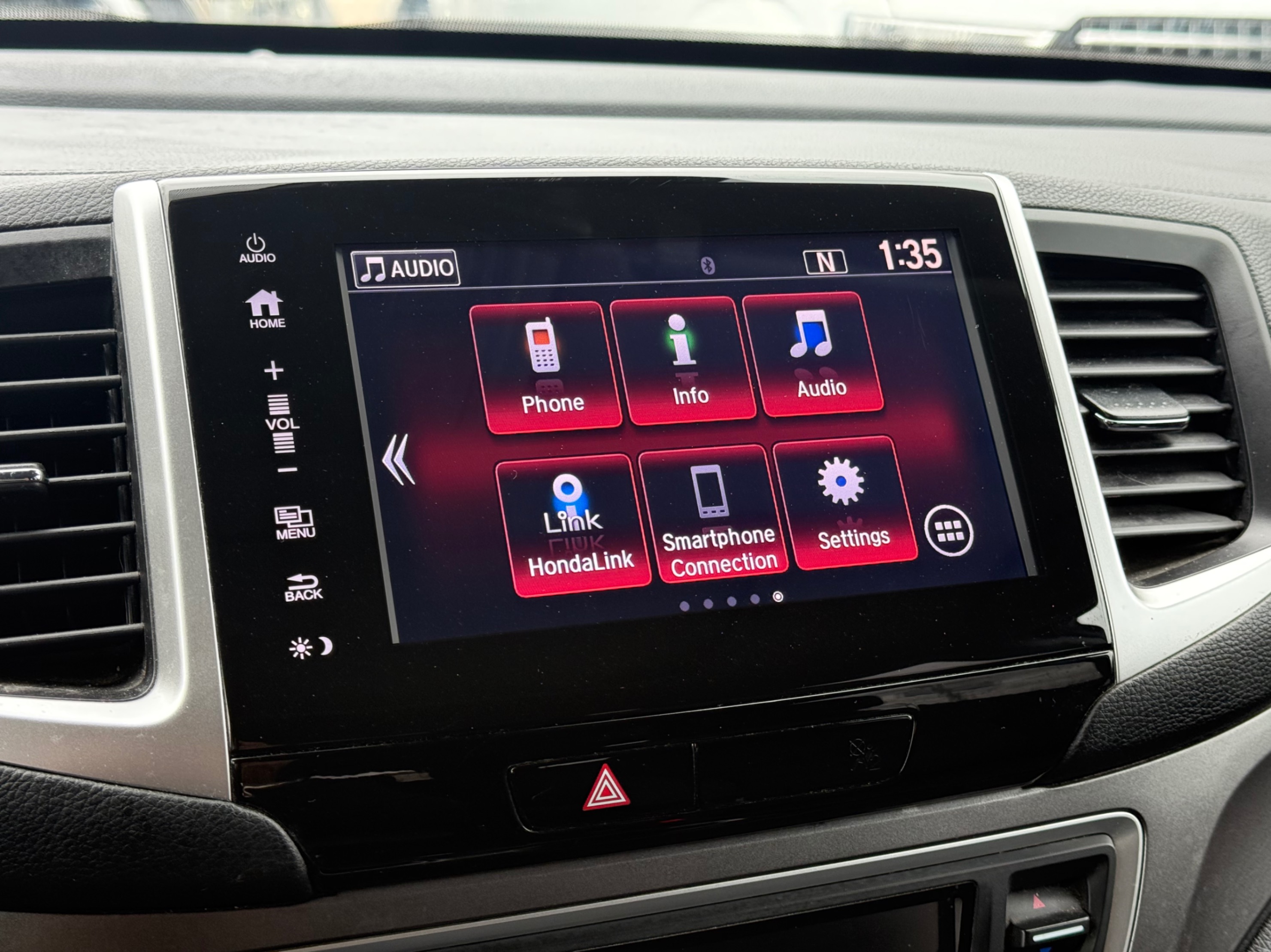 /gundhu/2018-Honda-Pilot-48359759121146717.jpg