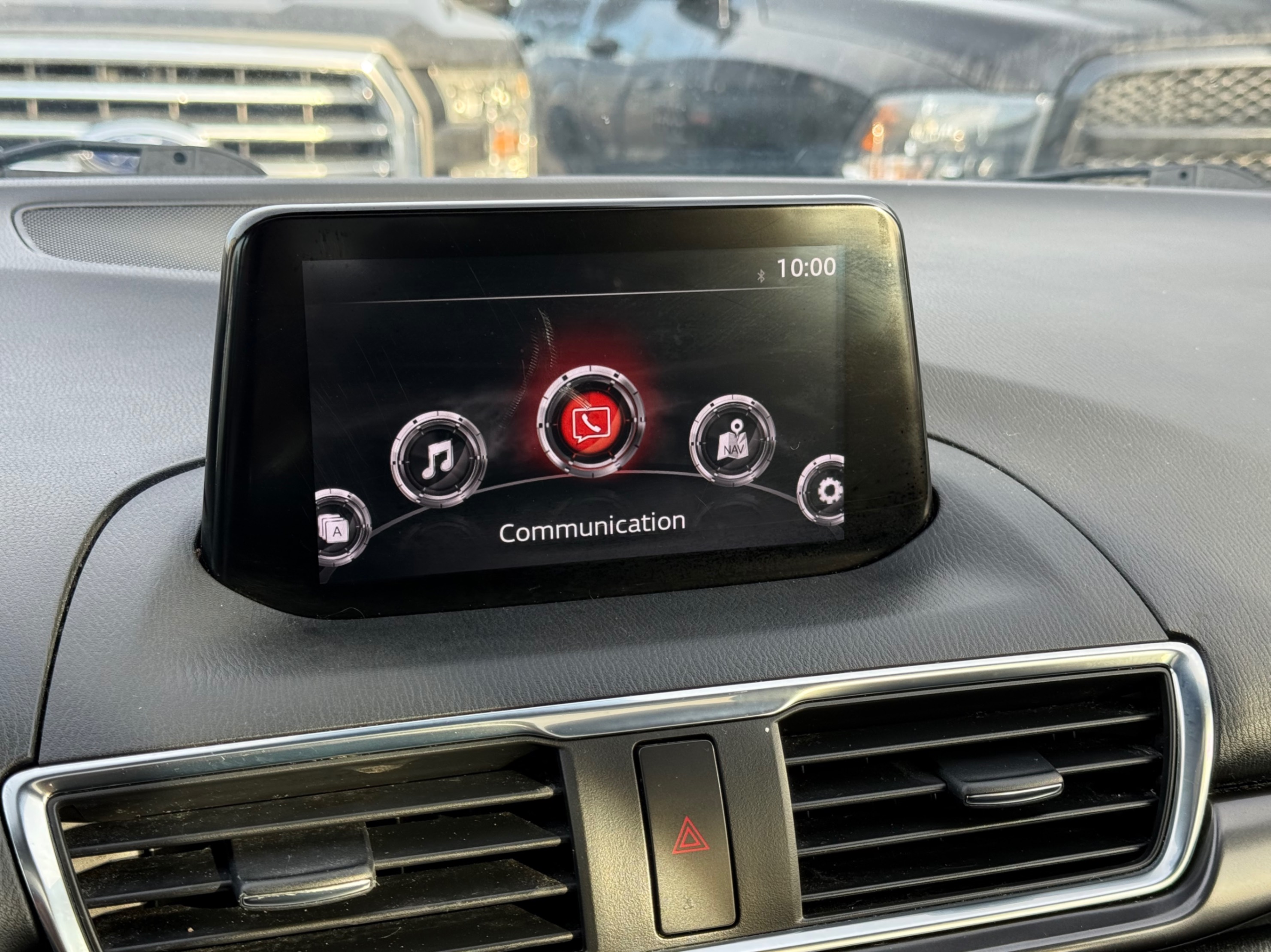 /gundhu/2018-Mazda-Mazda3Sport-842851160778582.jpg