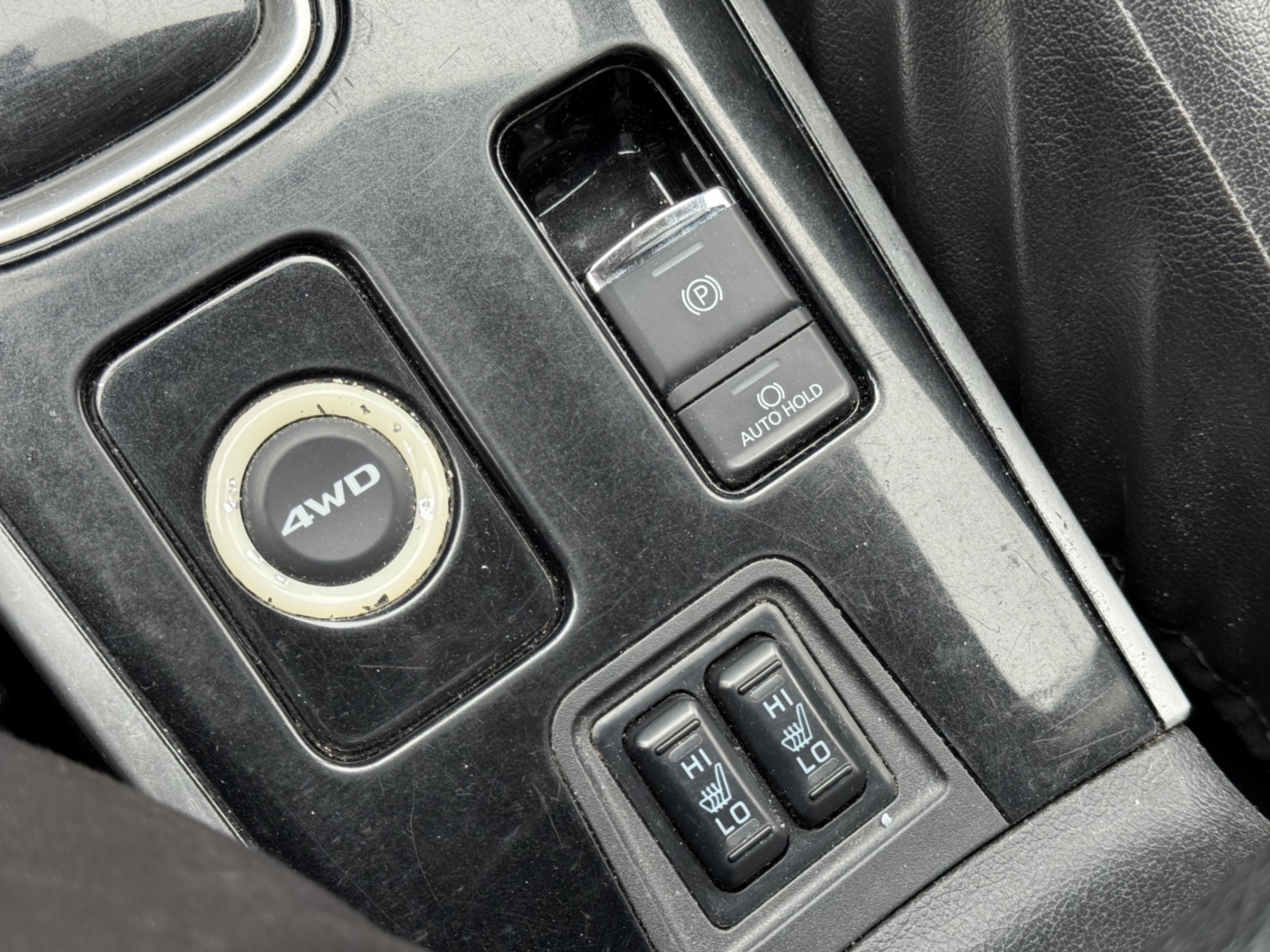 /gundhu/2018-Mitsubishi-Outlander-1957016126026241.jpg