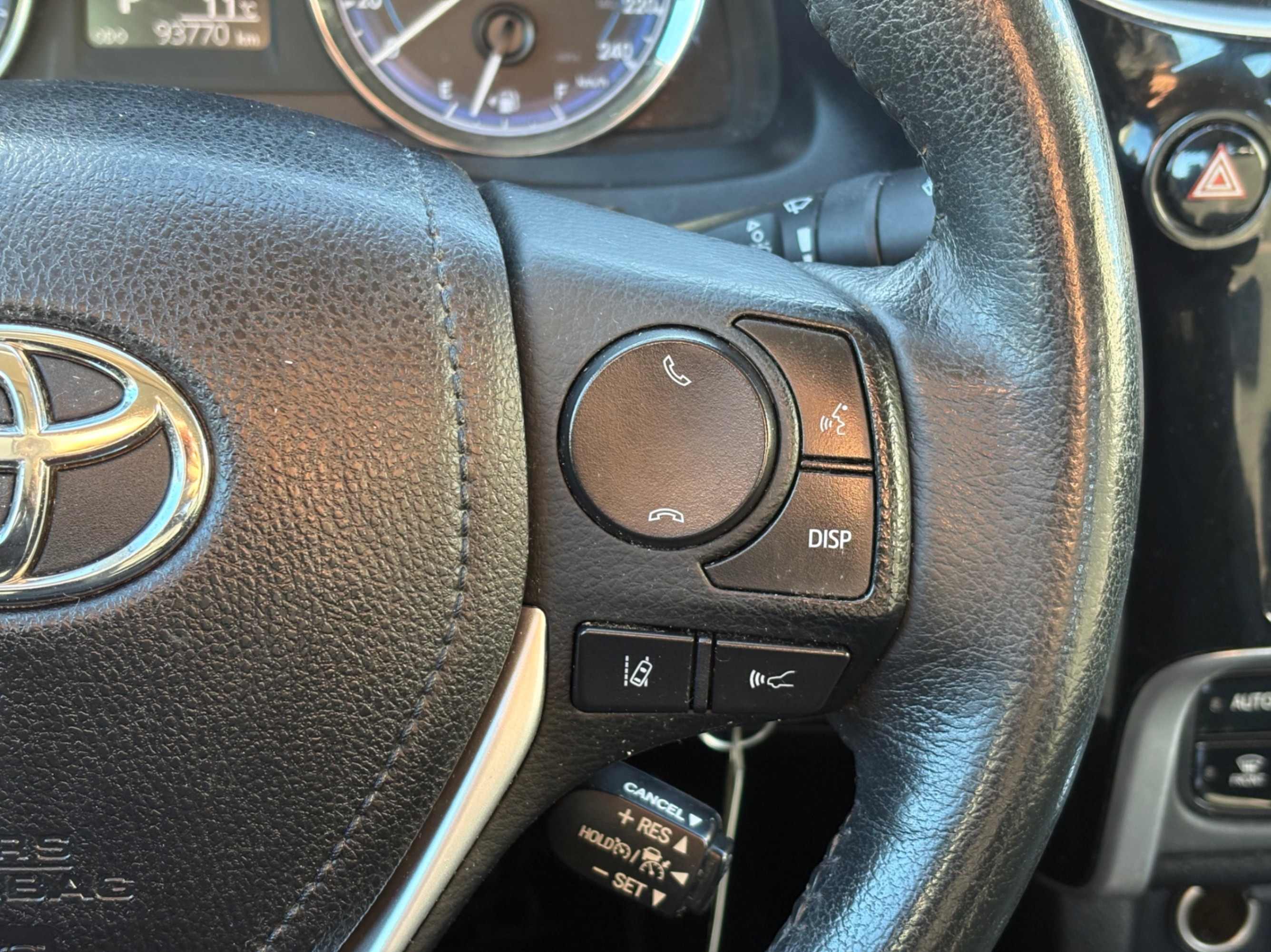 /gundhu/2018-Toyota-Corolla-47188669109677694.jpg