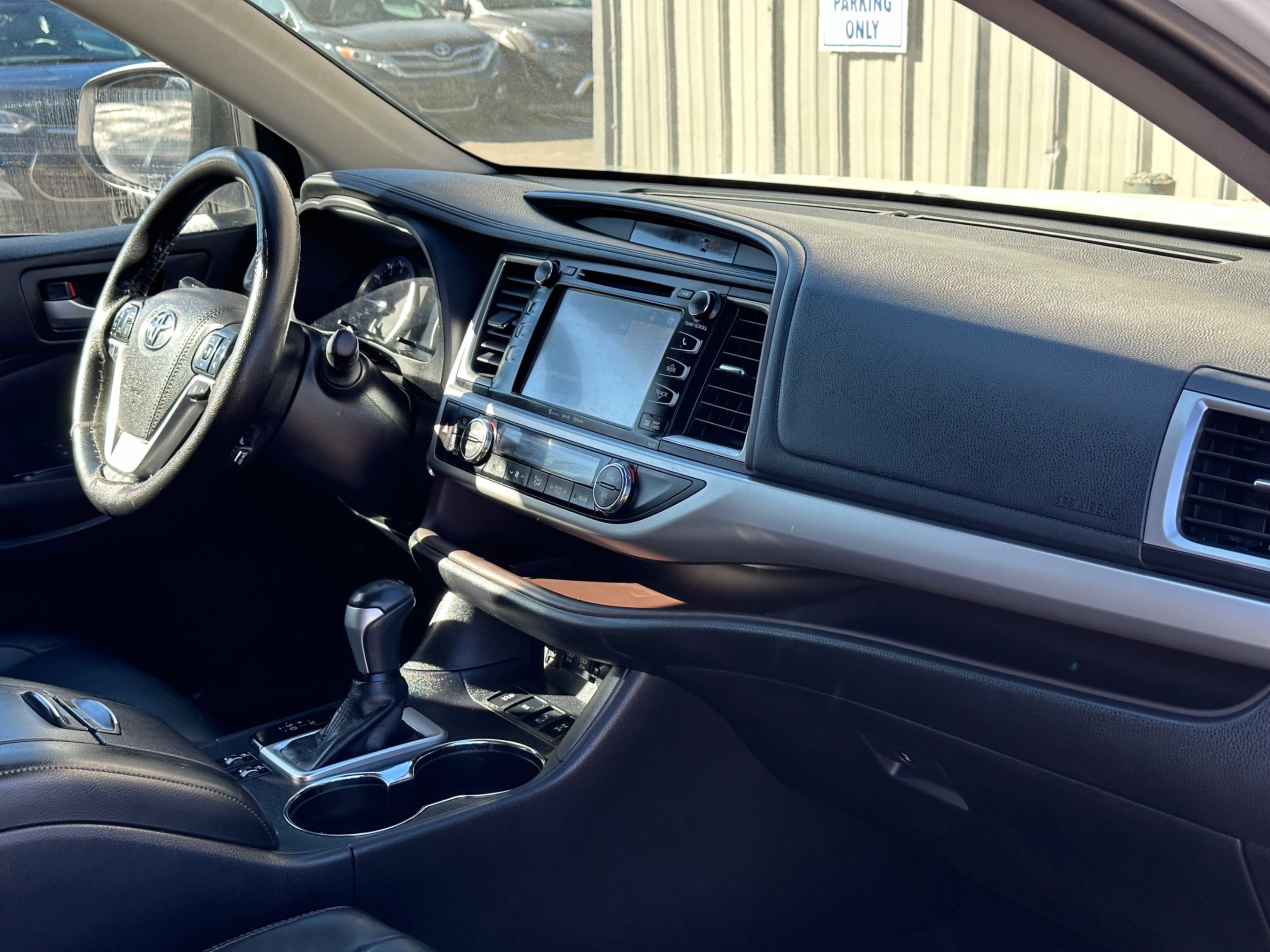 /gundhu/2018-Toyota-Highlander-34102271735316325.jpg