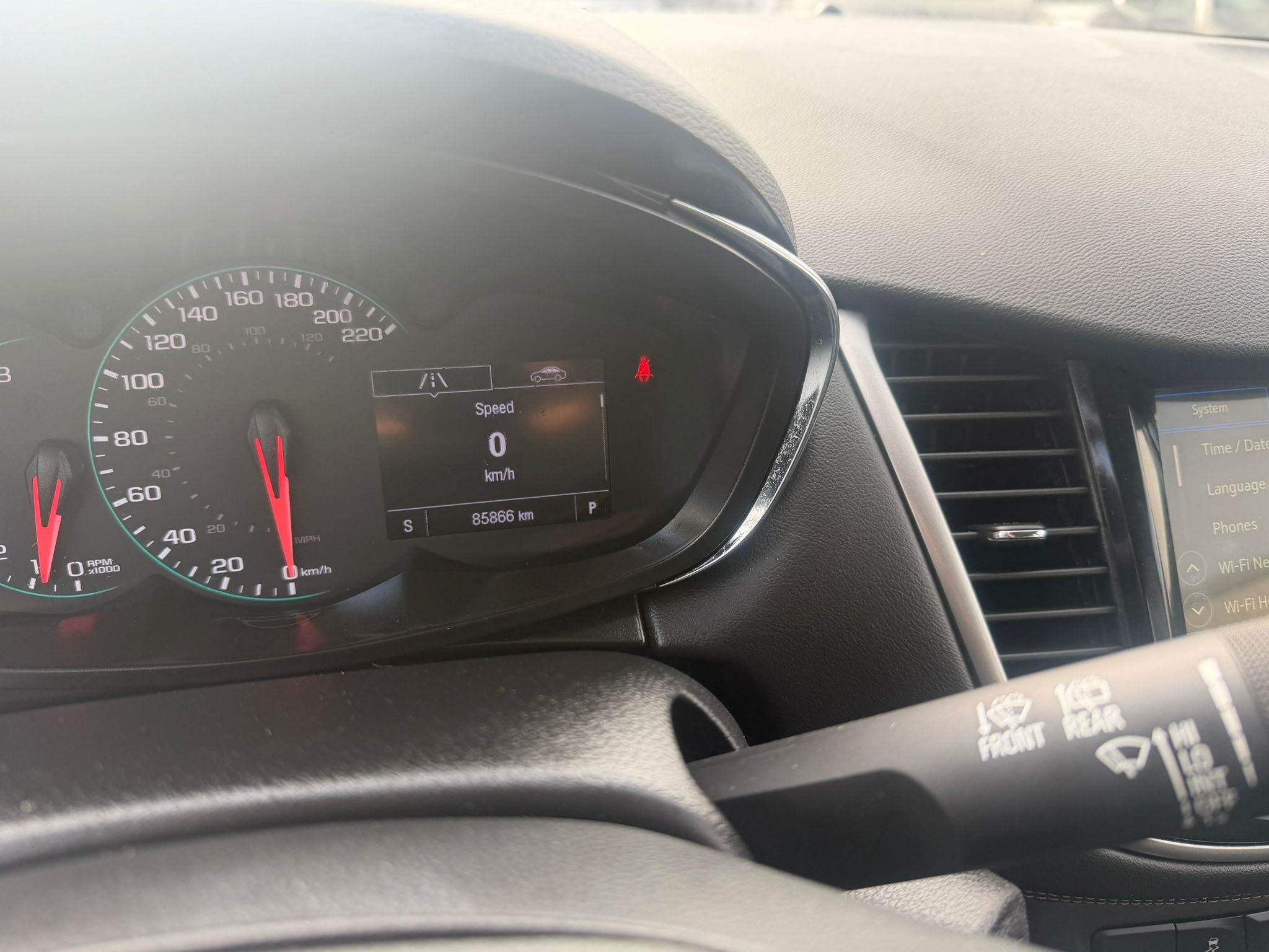 /gundhu/2019-Chevrolet-Trax-8454736035076758.jpg