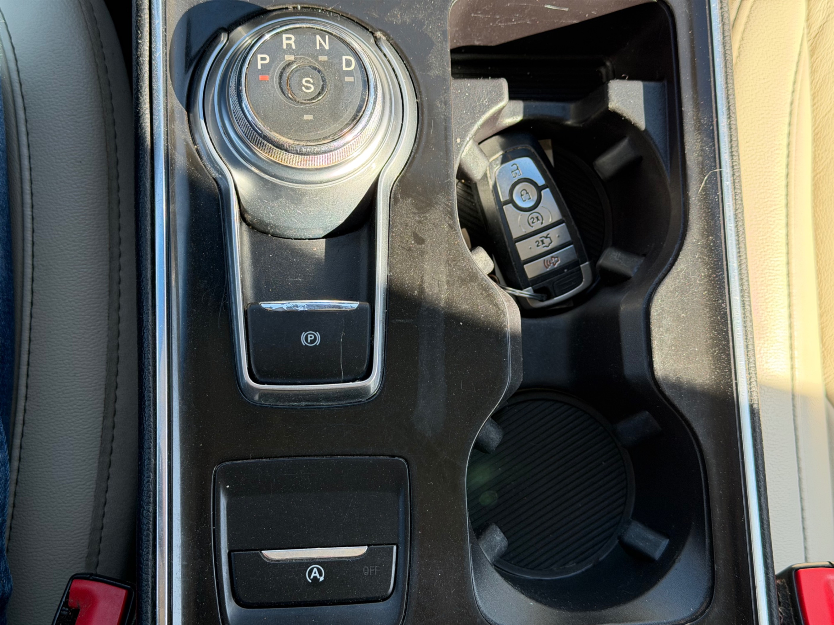 /gundhu/2019-Ford-Edge-9250928802287242.jpg