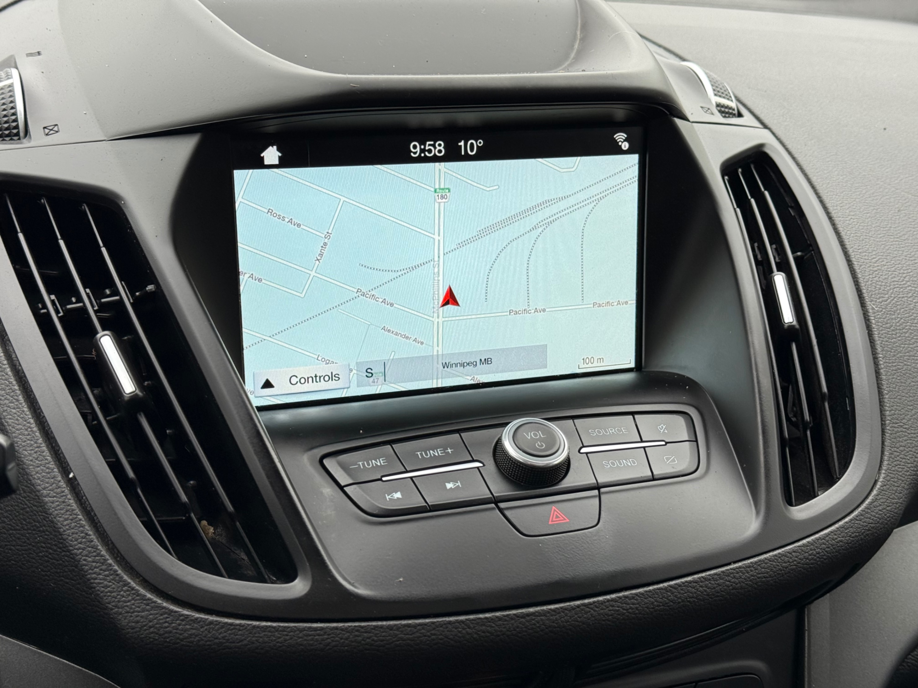 /gundhu/2019-Ford-Escape-9552647578256344.jpg