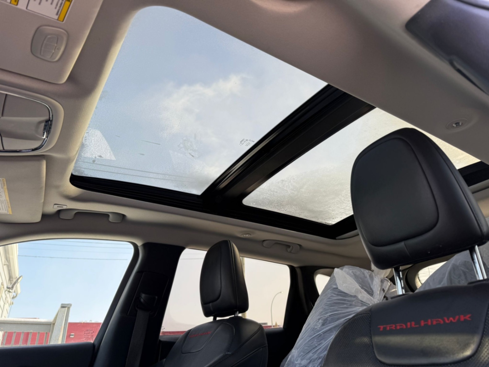 /gundhu/2019-Jeep-Cherokee-10126871917832903.jpg