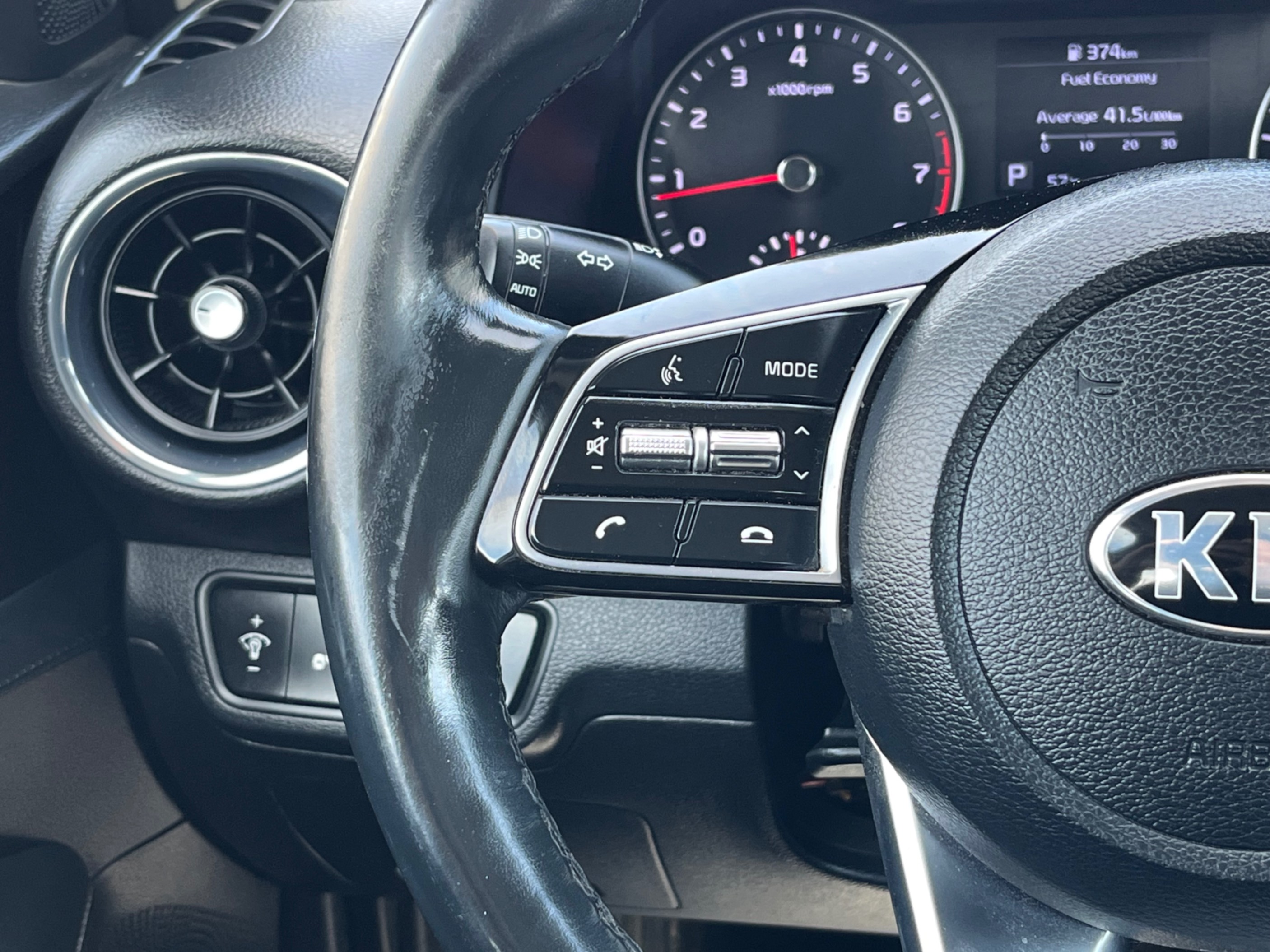 /gundhu/2019-Kia-Forte-15276956961946908.jpg
