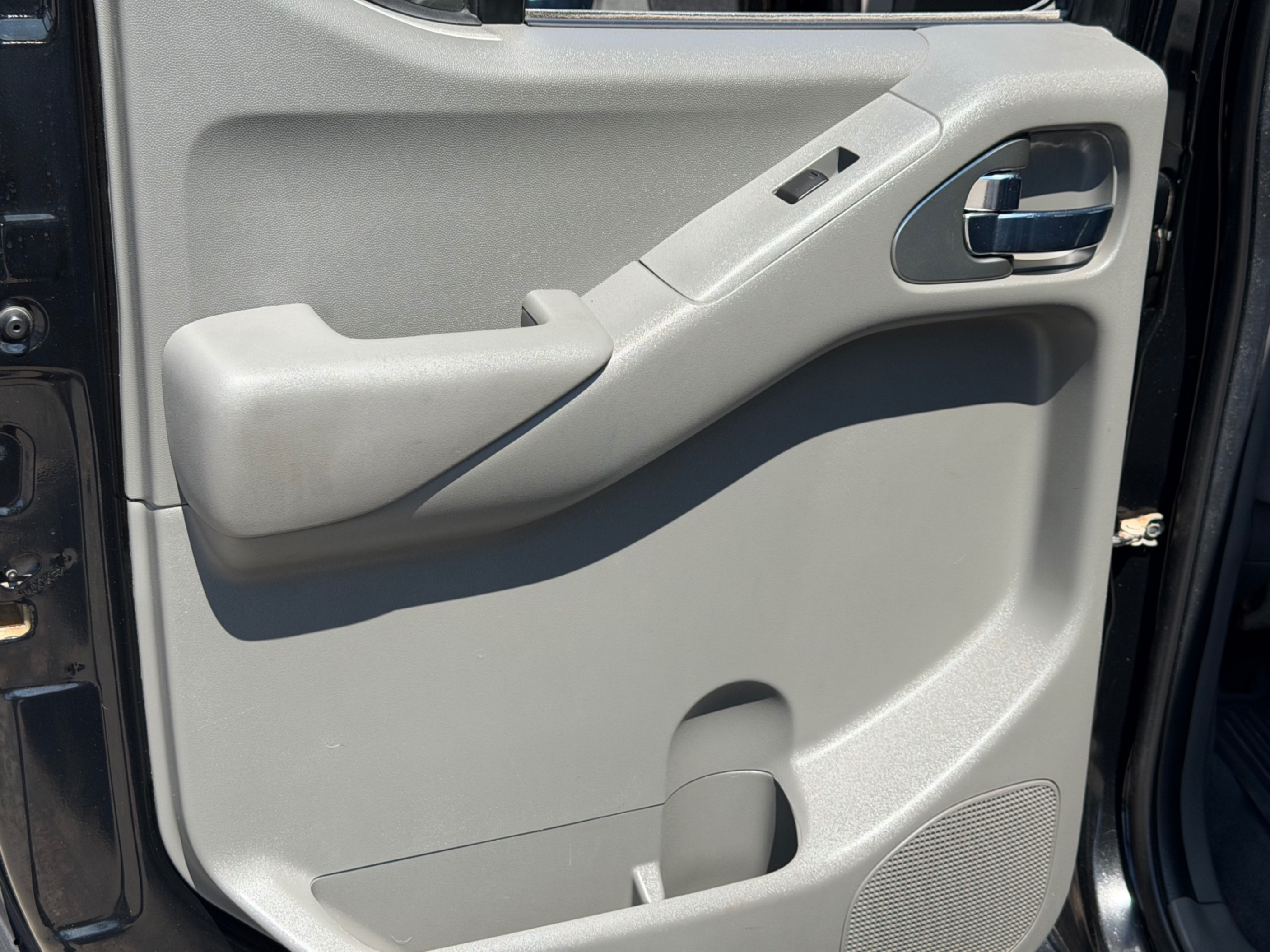 /gundhu/2019-Nissan-Frontier-5764242172456255.jpg