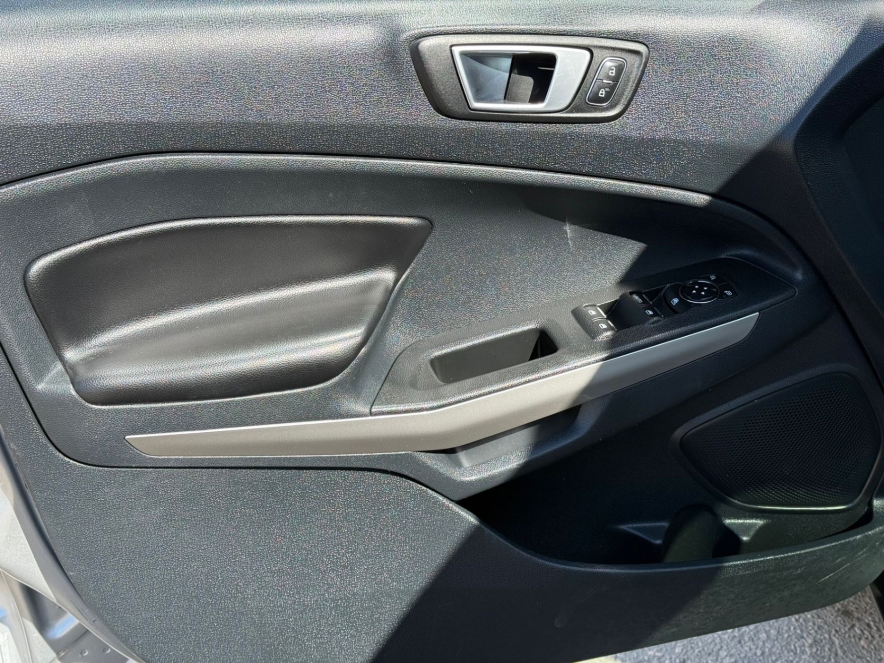 /gundhu/2020-Ford-Ecosport-6494976392555849.jpg