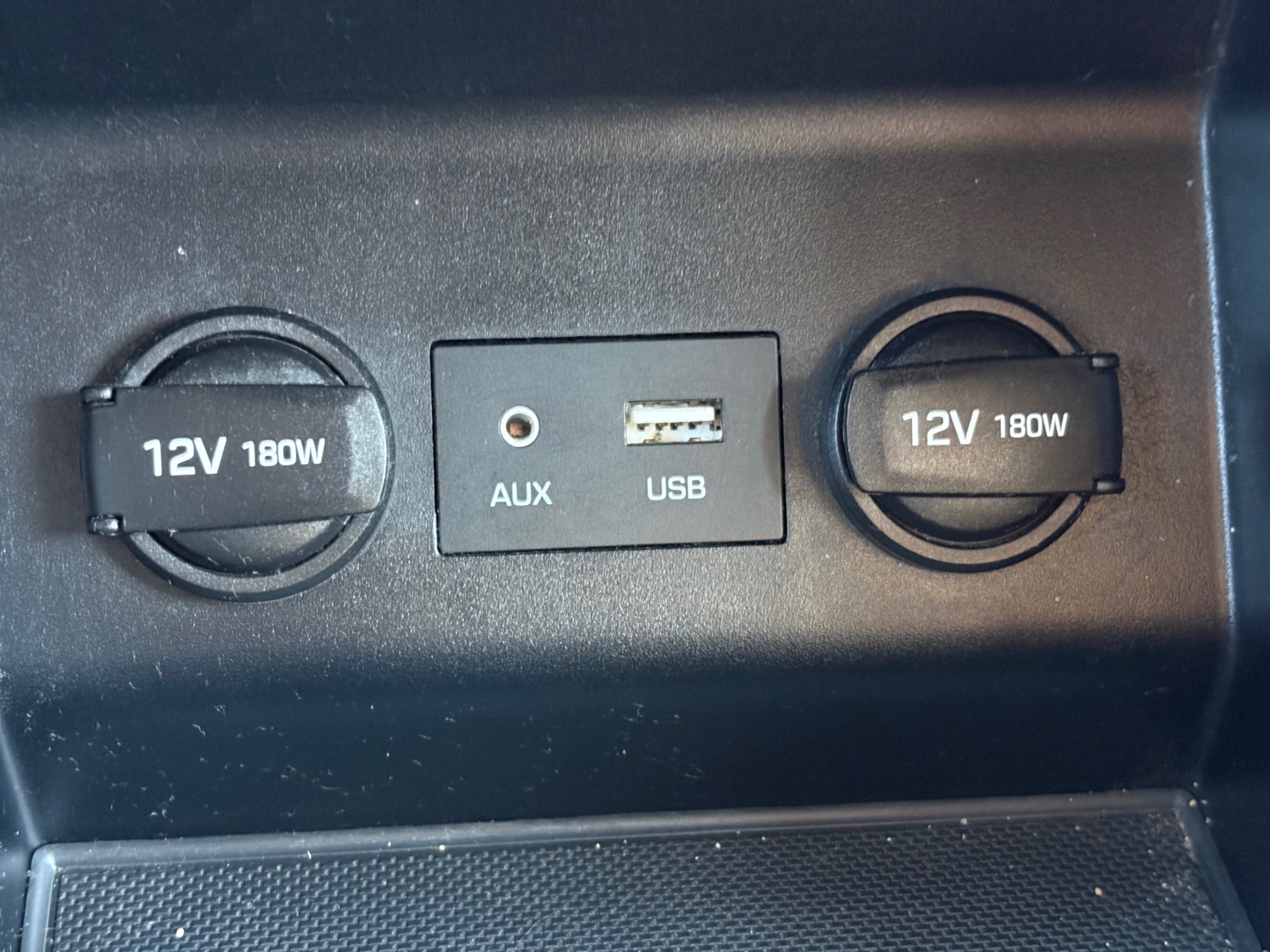 /gundhu/2020-Hyundai-Elantra-19453043505617007.jpg