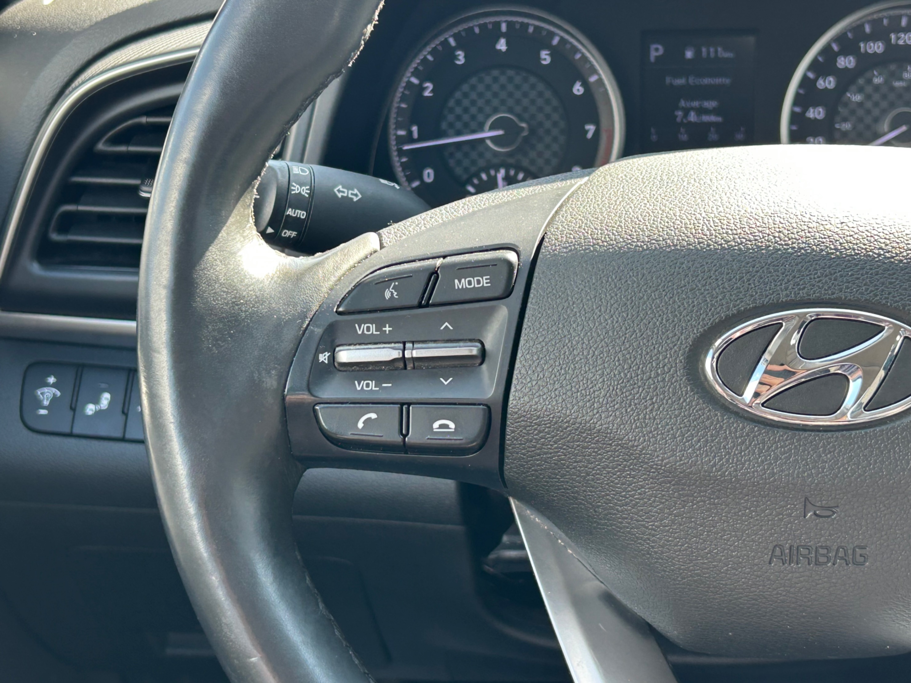 /gundhu/2020-Hyundai-Elantra-4534285543352303.jpg