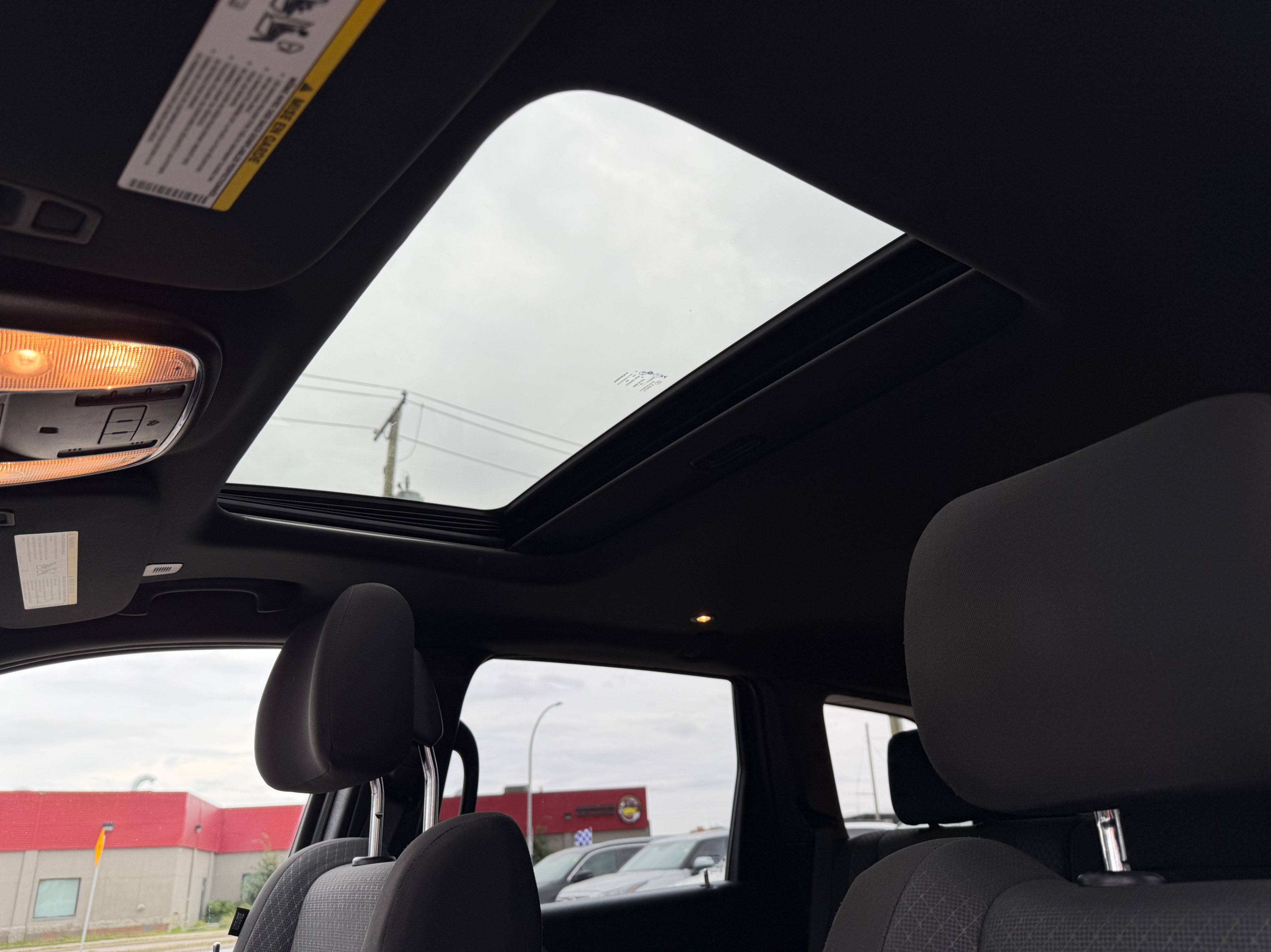 /gundhu/2020-Jeep-GrandCherokee-1375056211411867.jpg