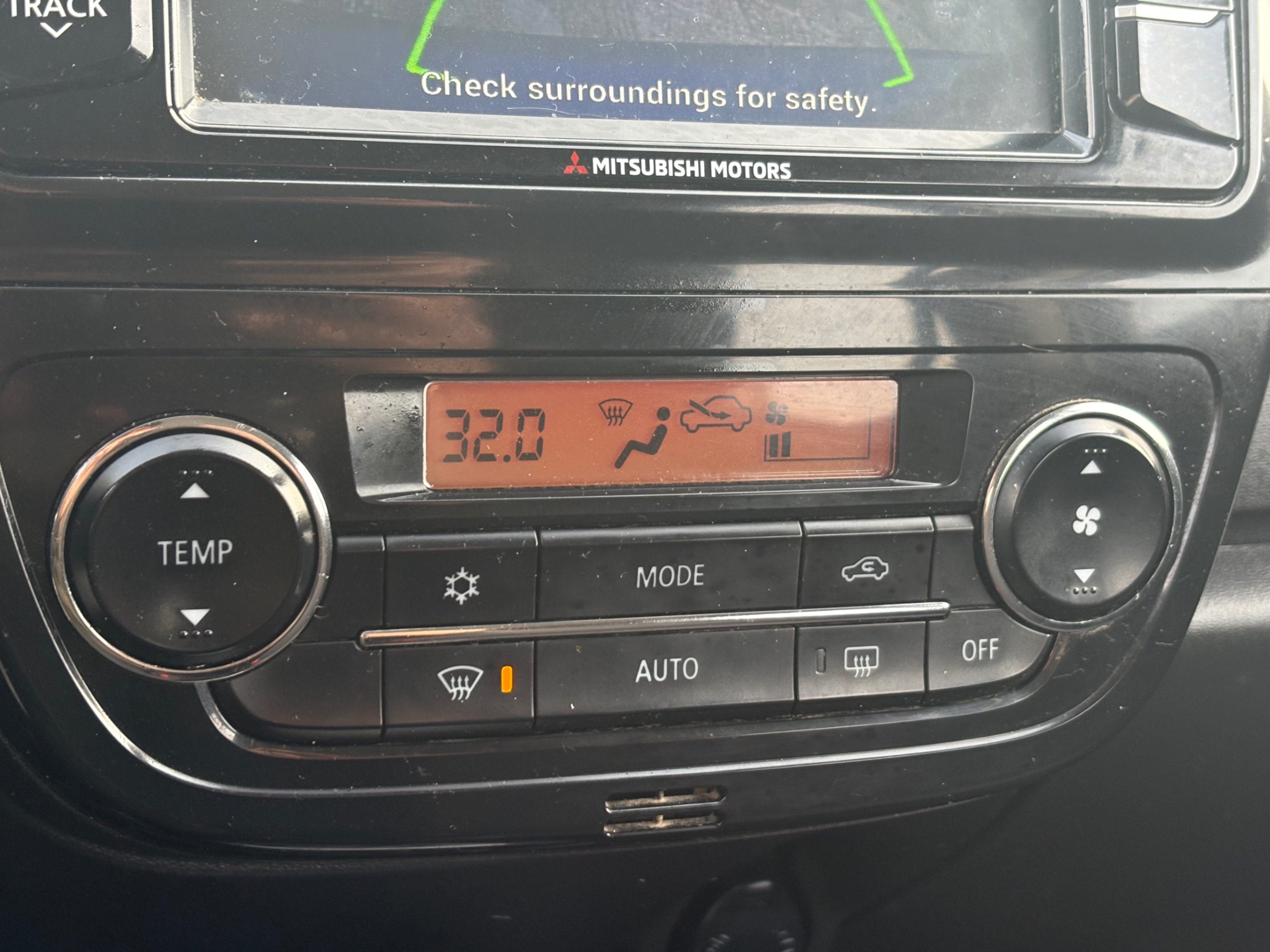 /gundhu/2020-Mitsubishi-Mirage-6022031375564689.jpg