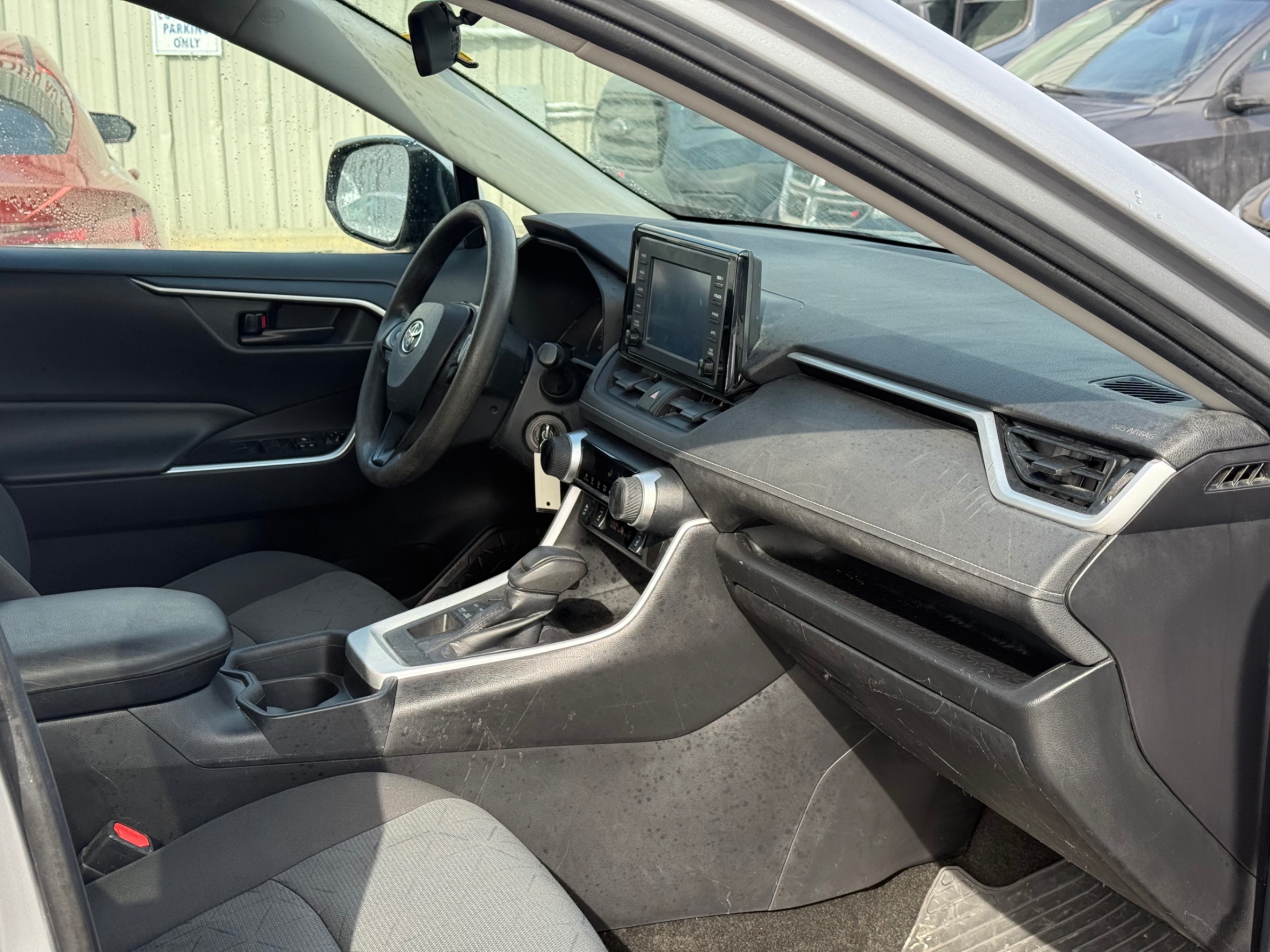 /gundhu/2020-Toyota-RAV4-6342501047310931.jpg