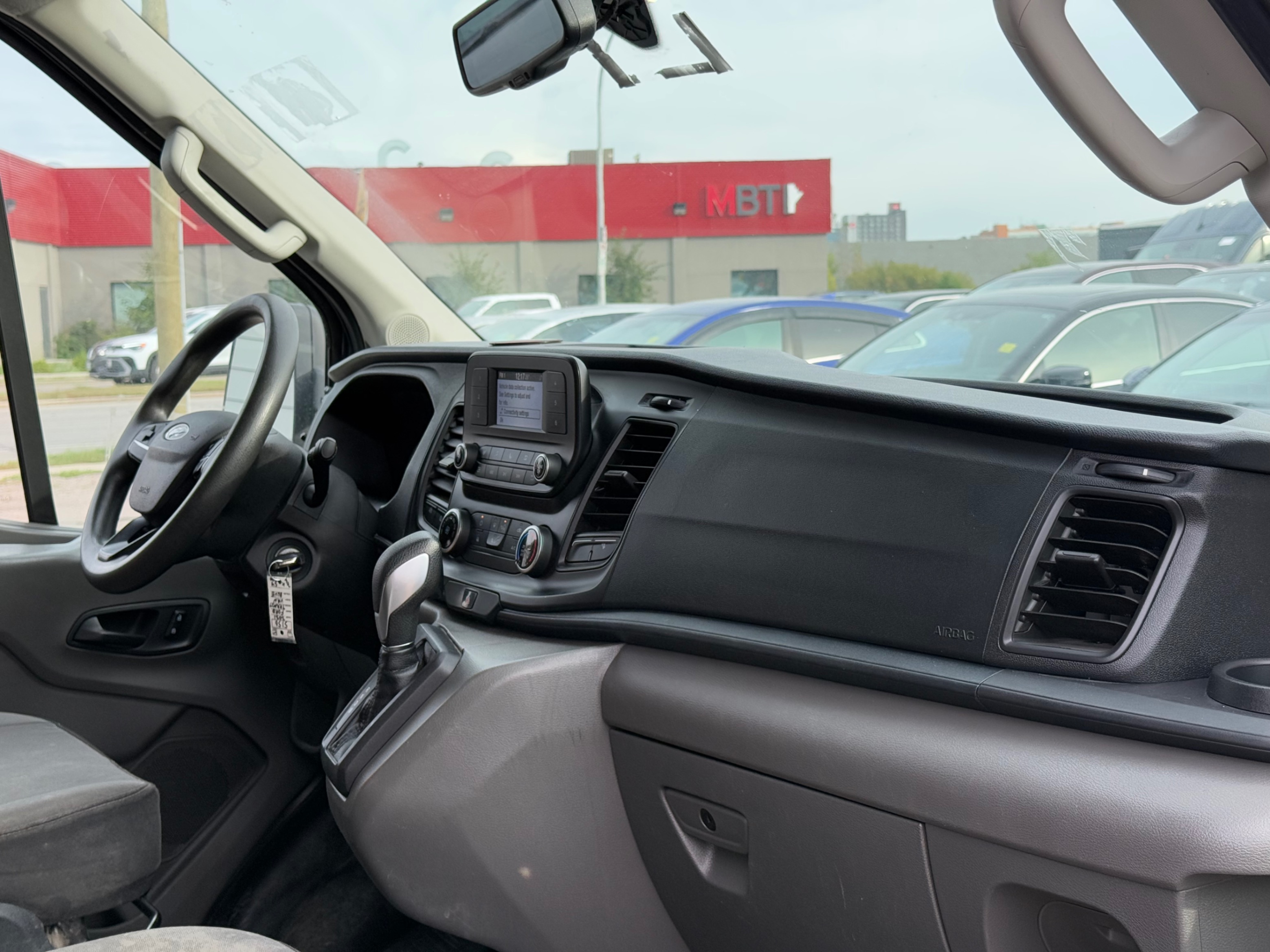 /gundhu/2021-Ford-Transit-8908858330273342.jpg
