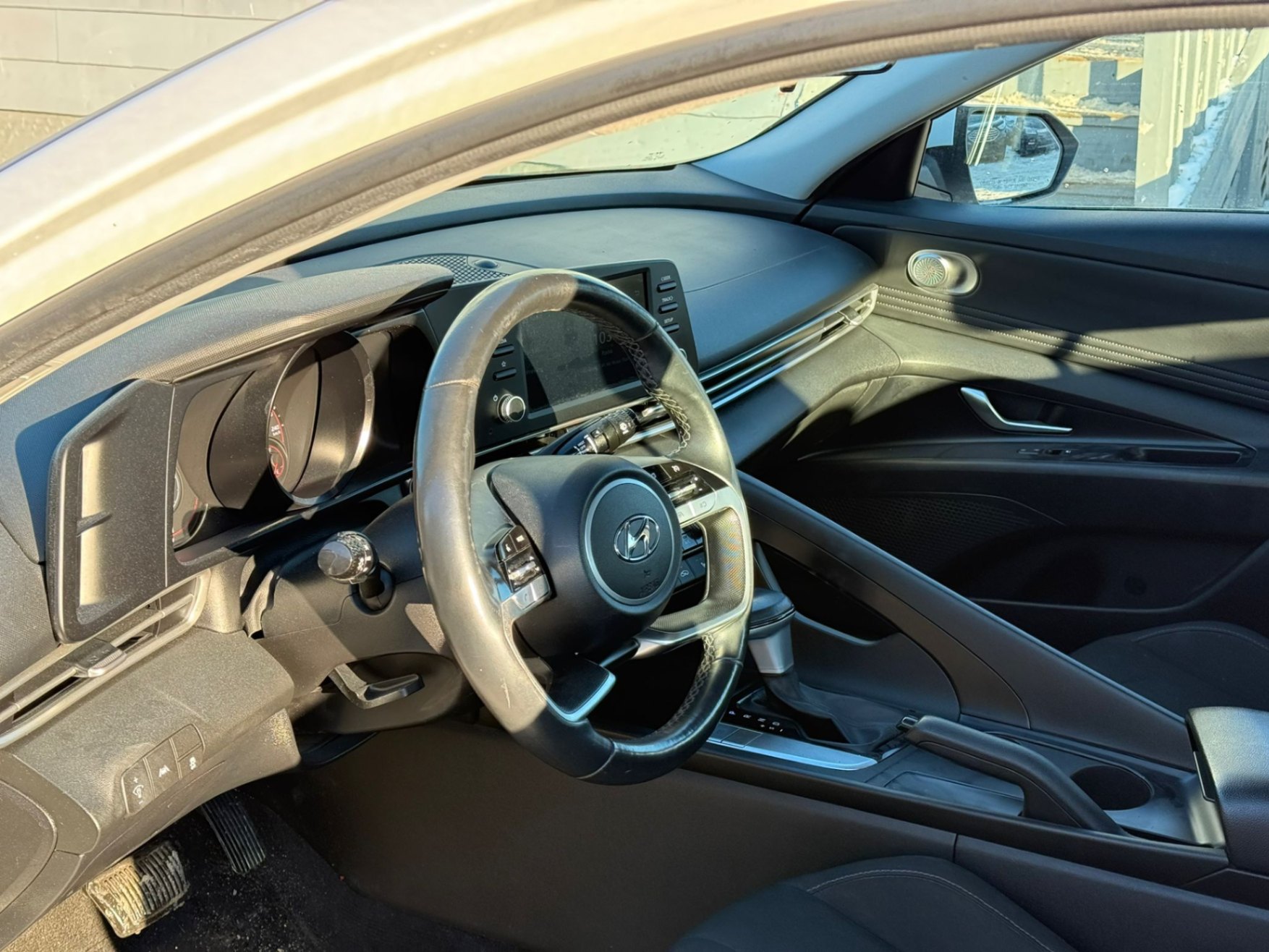 /gundhu/2021-Hyundai-Elantra-42661616817723647.jpg