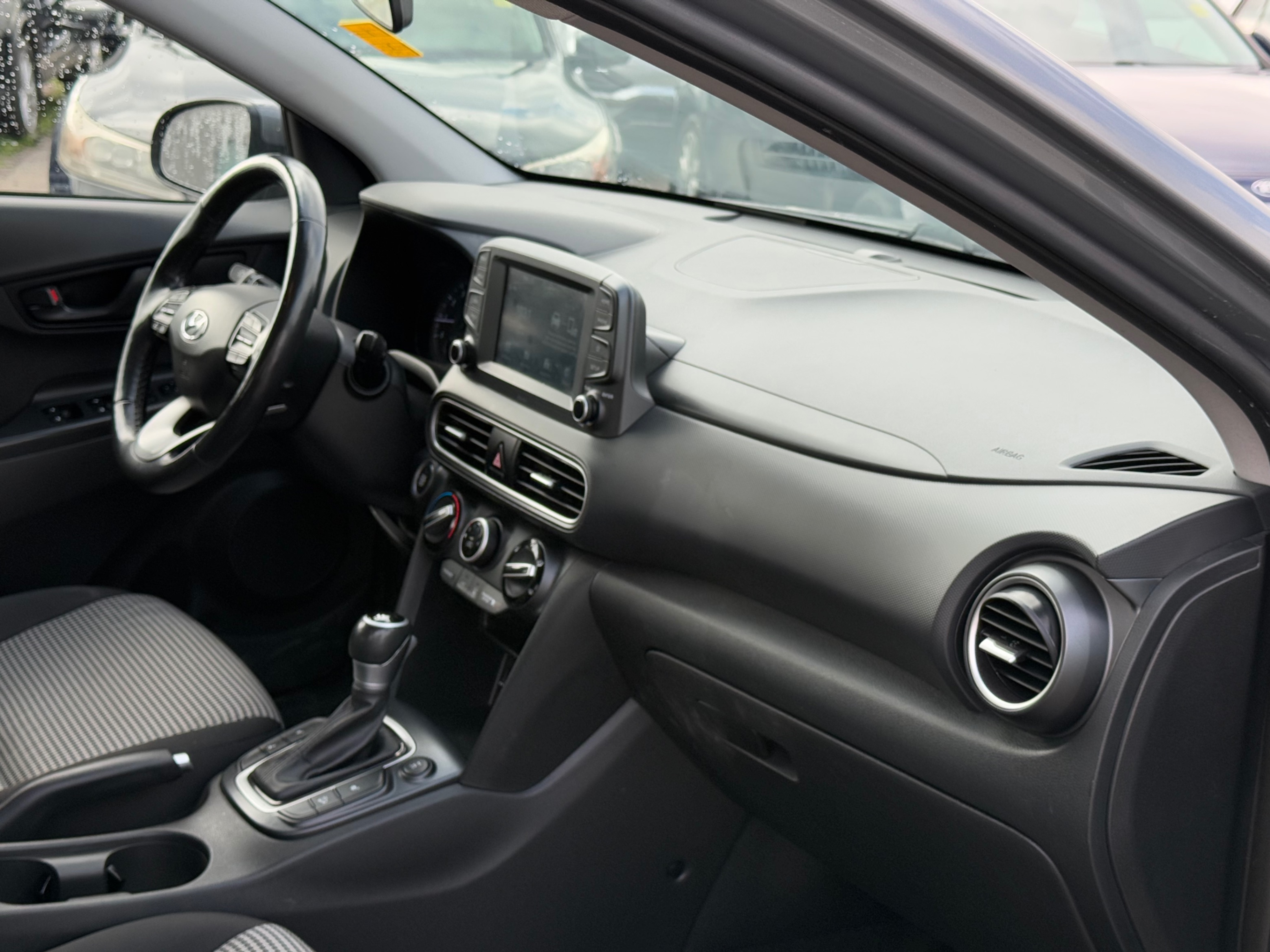 /gundhu/2021-Hyundai-Kona-15571383797574345.jpg