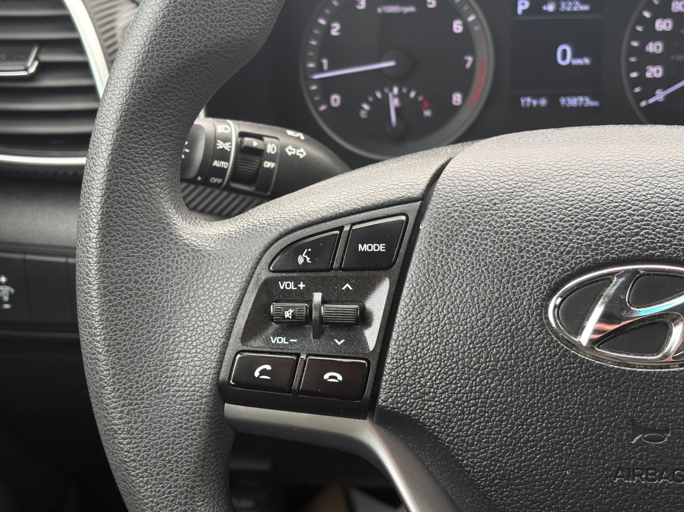 /gundhu/2021-Hyundai-Tucson-34001678847699957.jpg
