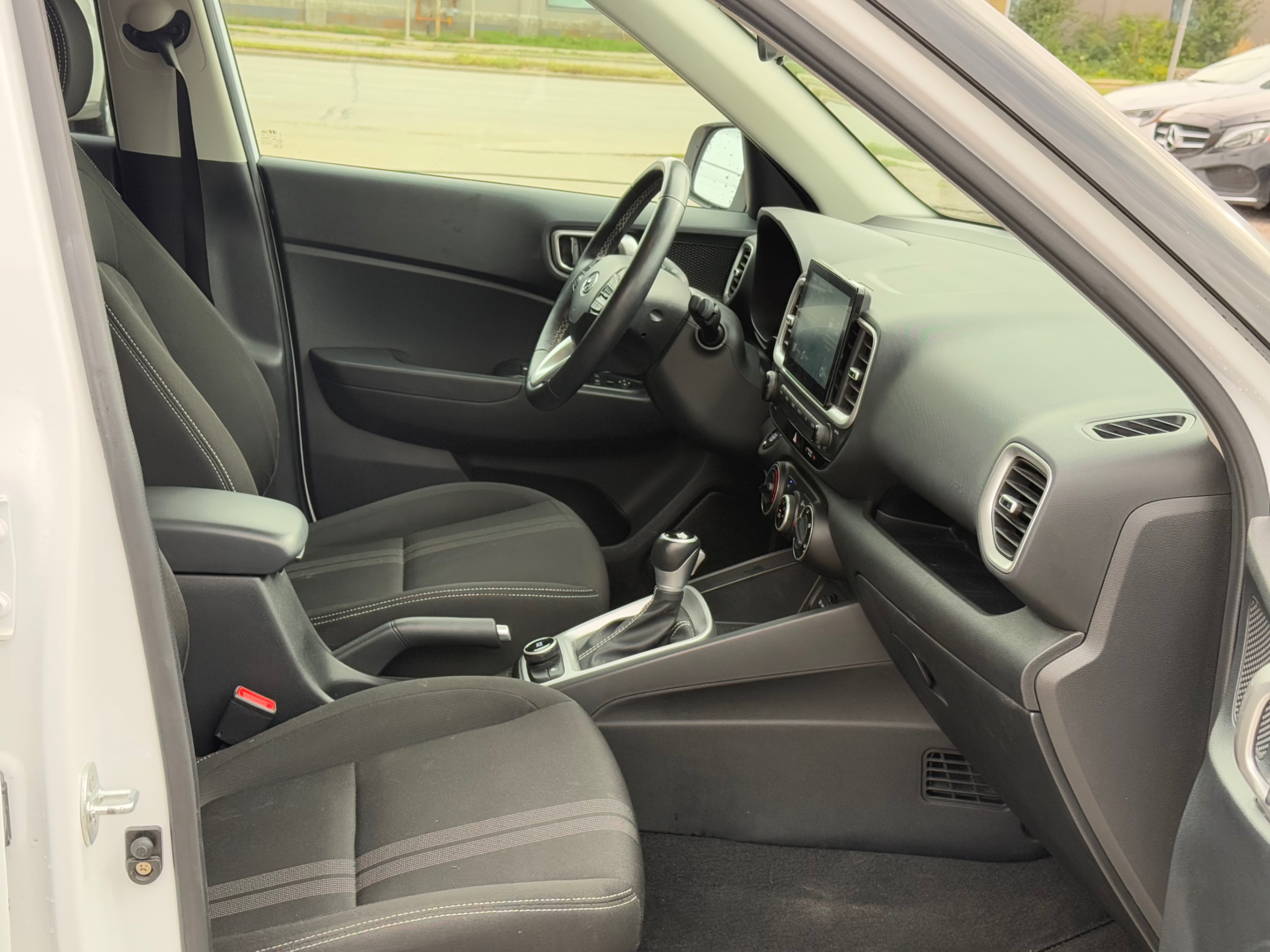 /gundhu/2021-Hyundai-Venue-8450980958543826.jpg