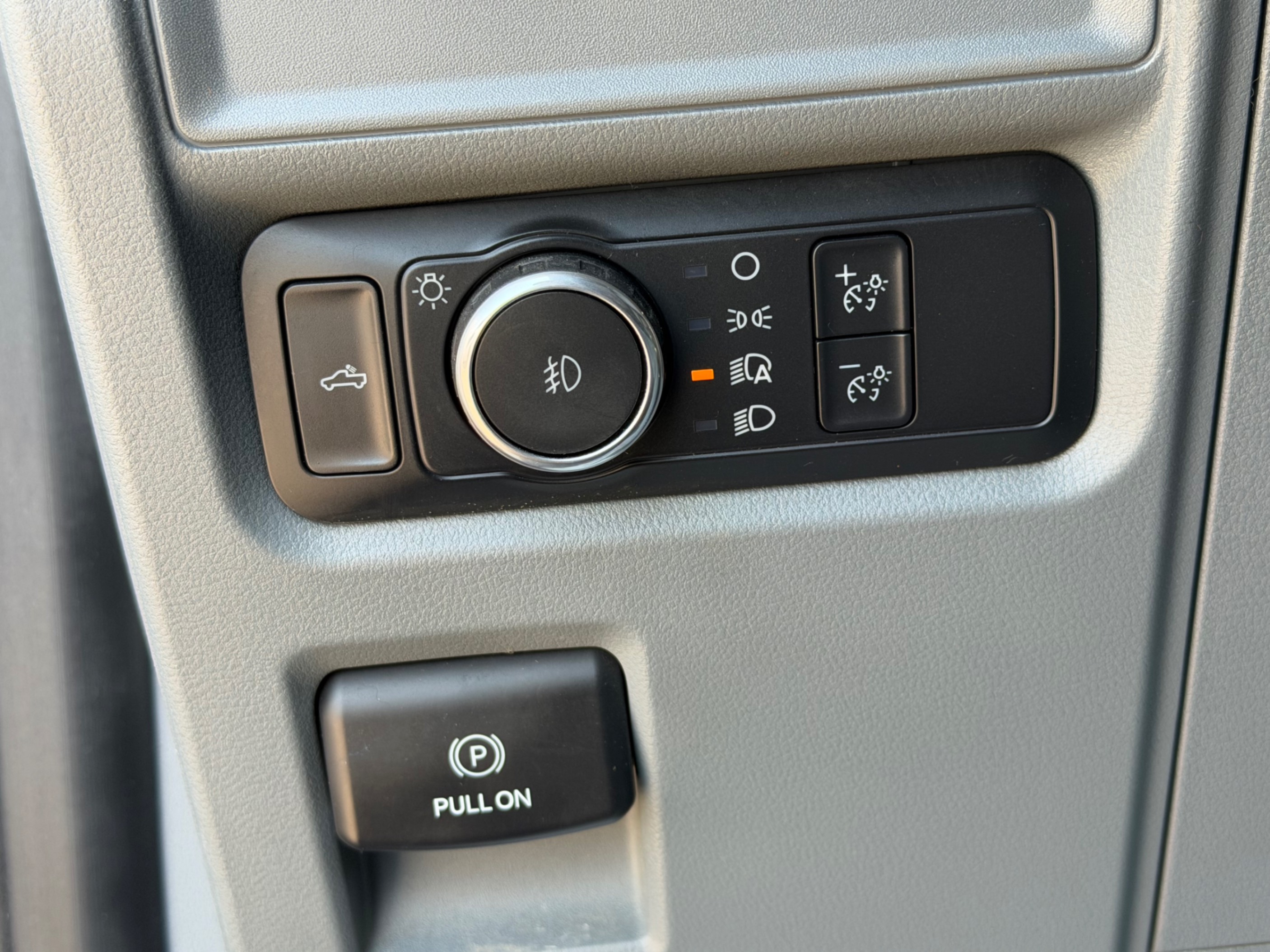 /gundhu/2022-Ford-F-150-09307321723611994.jpg