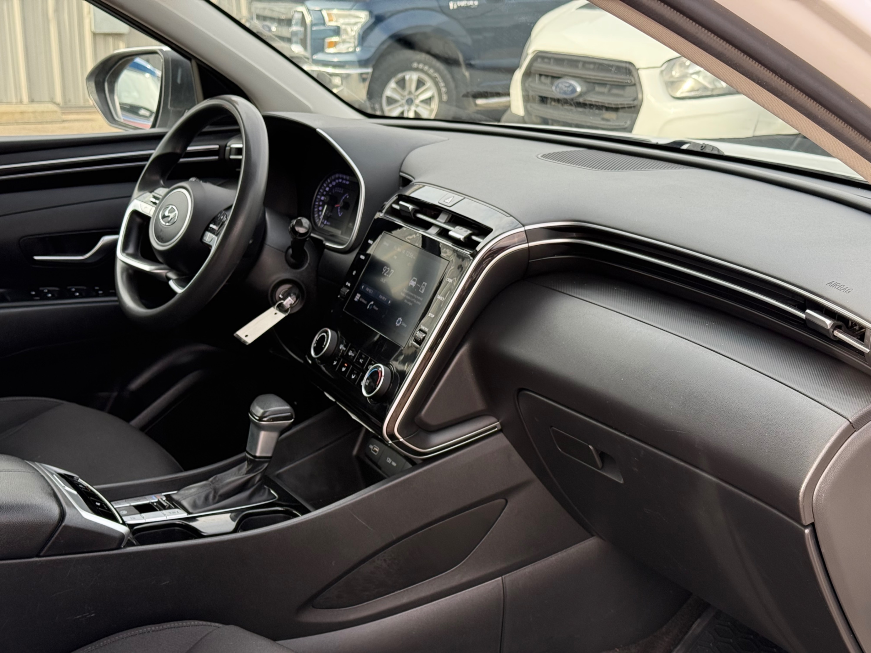 /gundhu/2022-Hyundai-Tucson-15471068738308436.jpg
