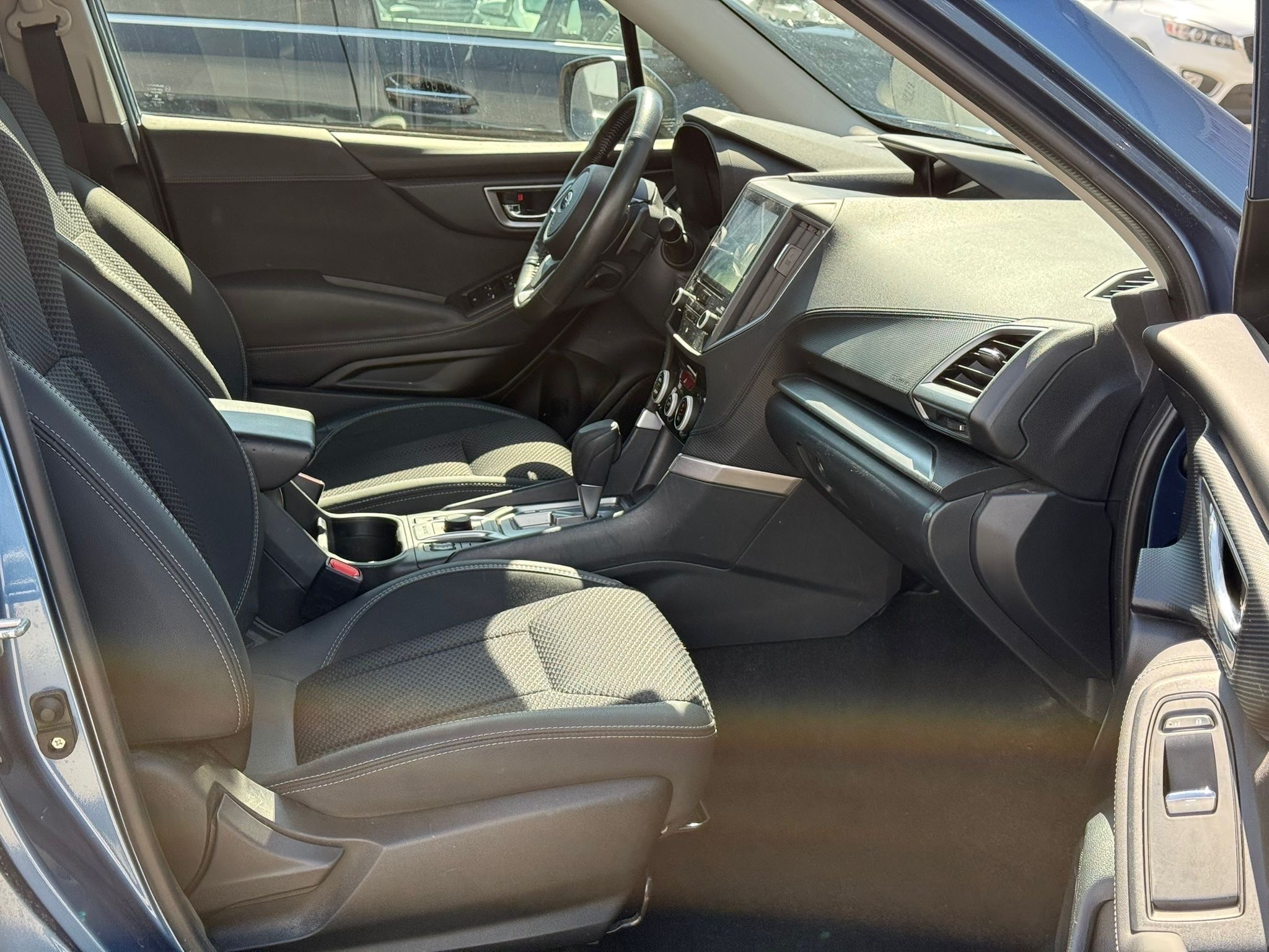 /gundhu/2022-Subaru-Forester-03656401148509225.jpg