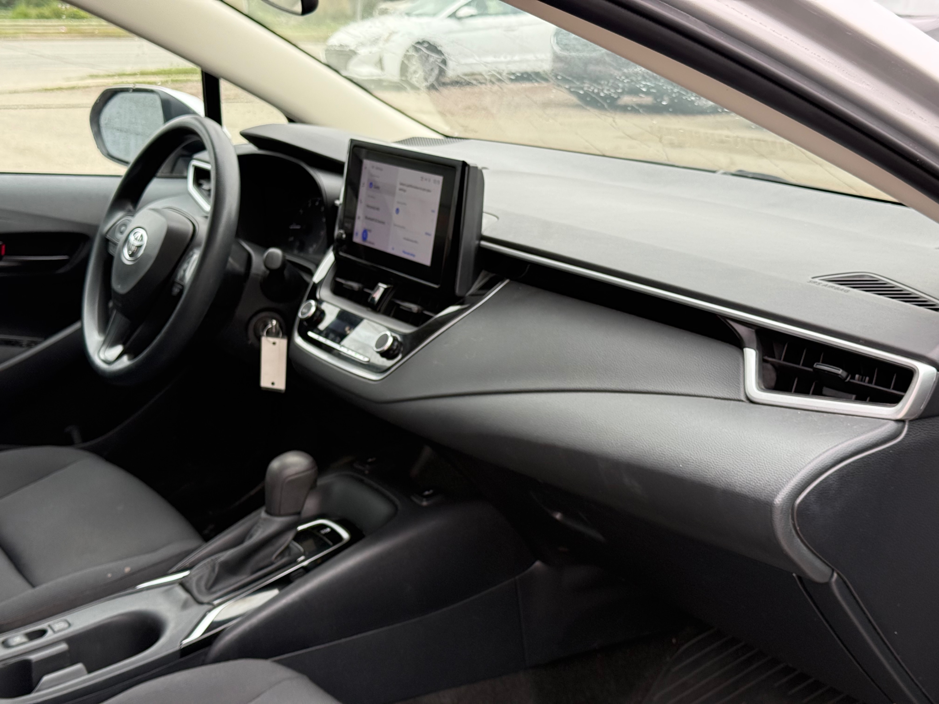 /gundhu/2023-Toyota-Corolla-009395229334090427.jpg