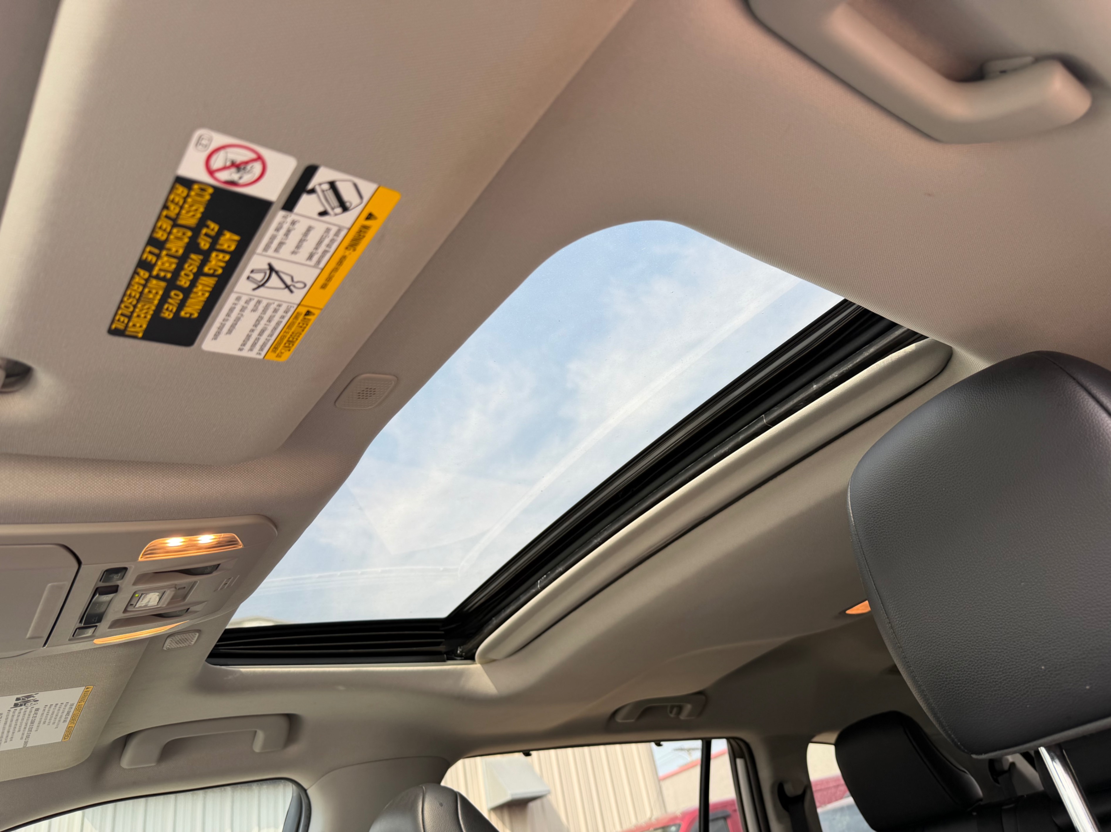 /gundhu/2023-Toyota-Highlander-03712334070389289.jpg