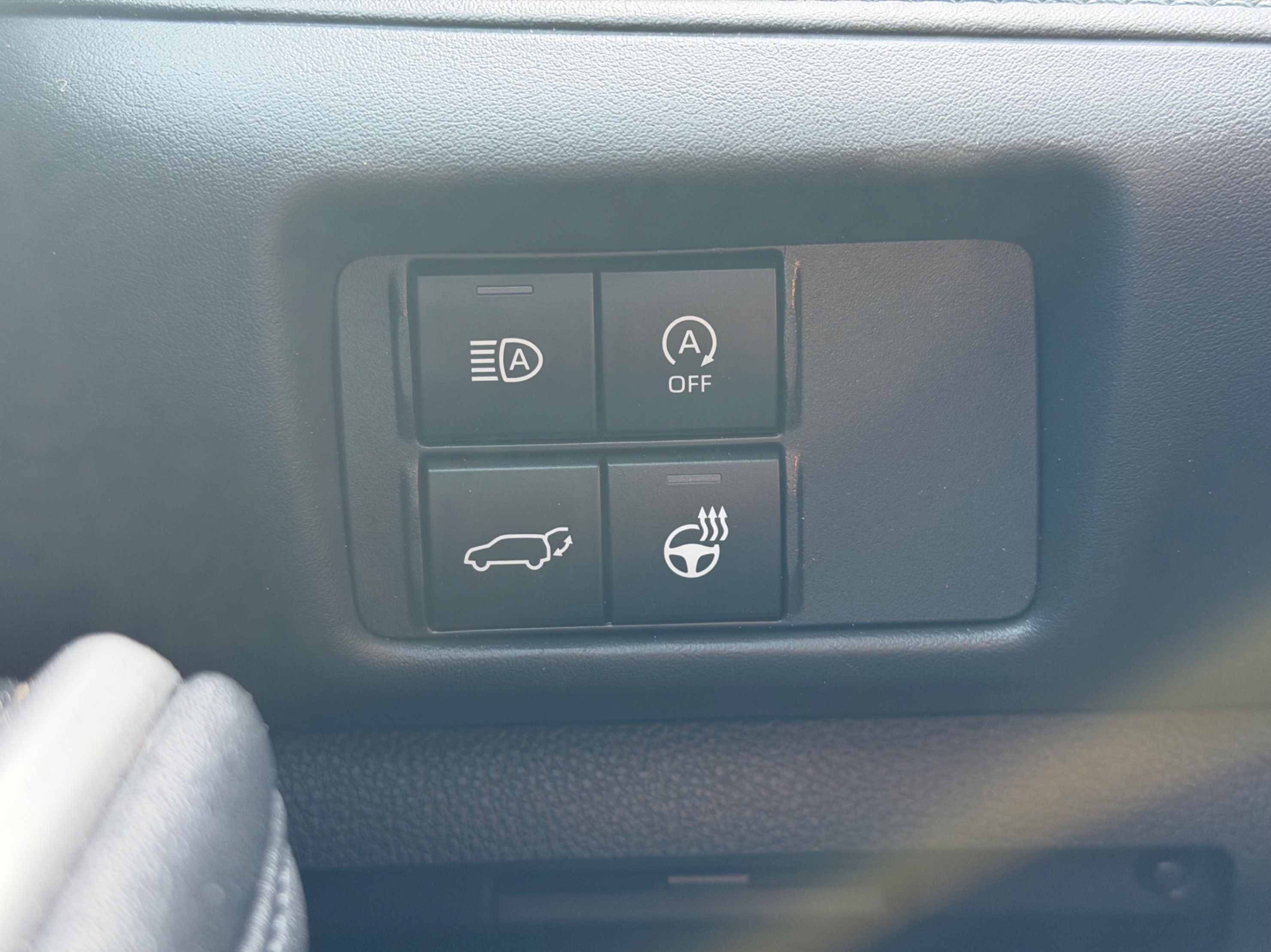 /gundhu/2023-Toyota-Highlander-6784584462885646.jpg