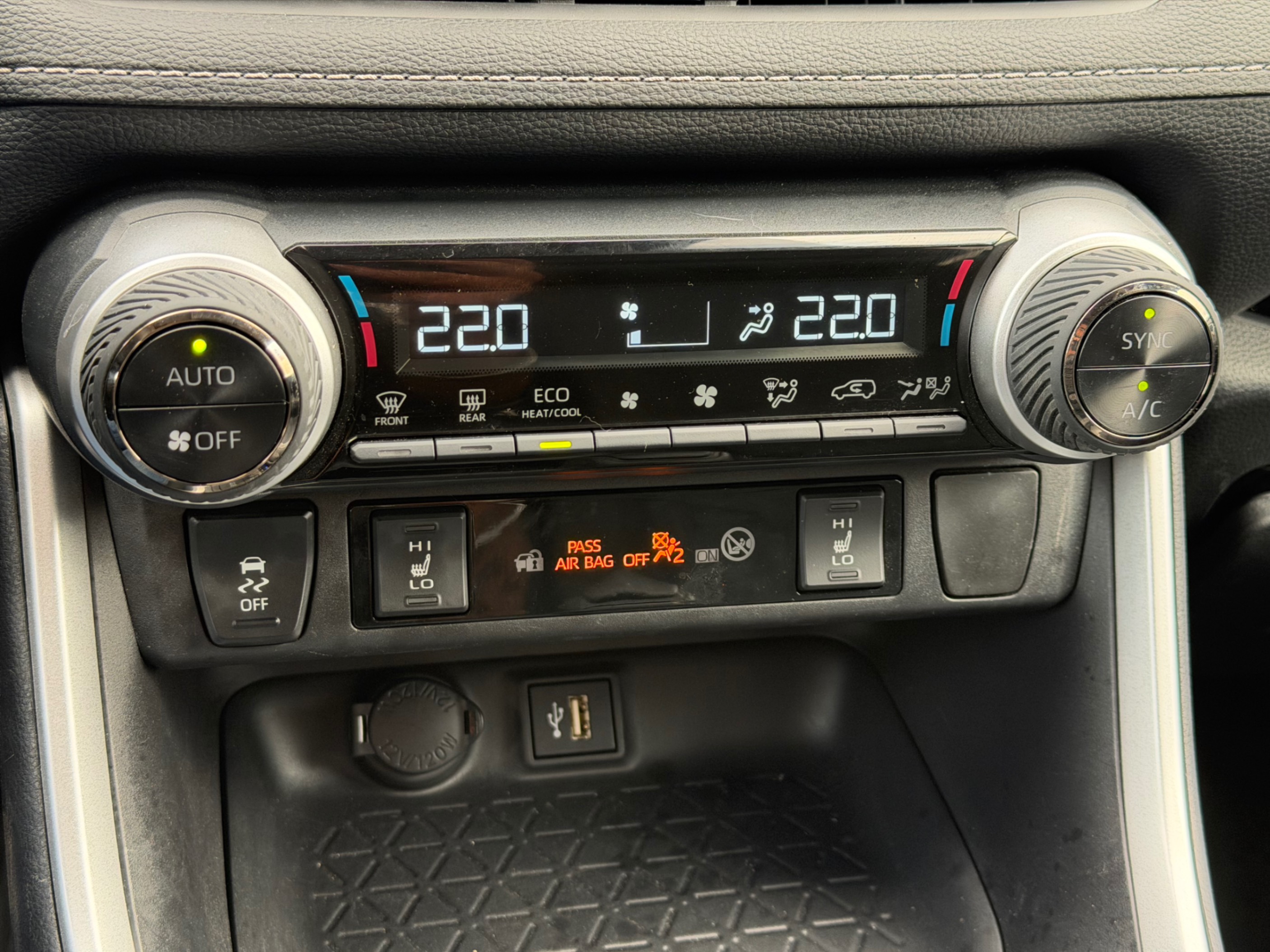 /gundhu/2024-Toyota-RAV4-5099700024424487.jpg