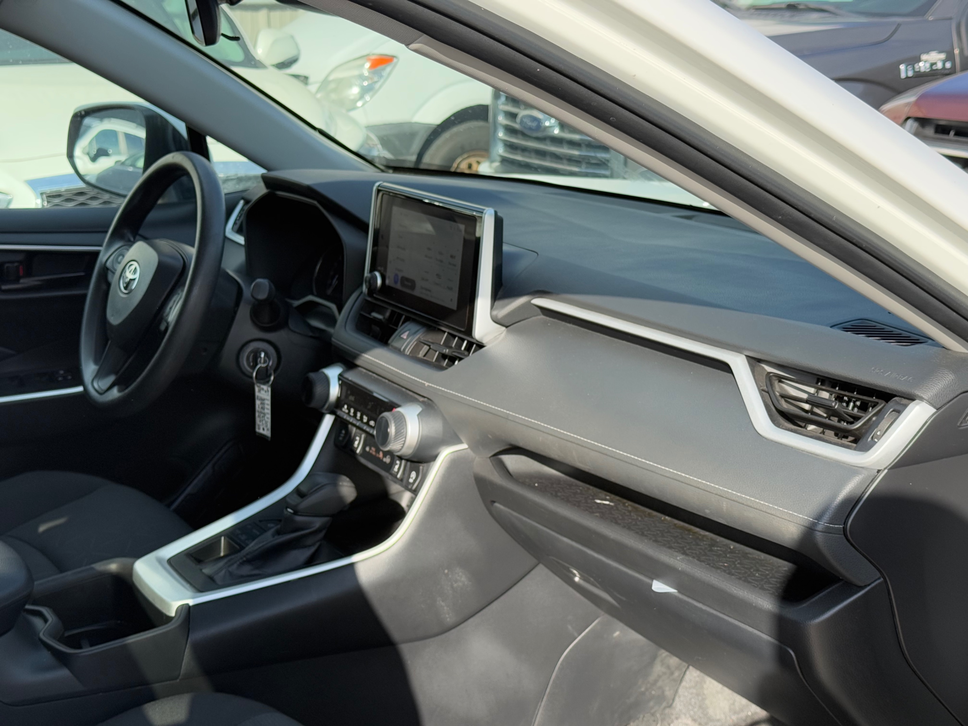 /gundhu/2024-Toyota-RAV4-615525036513306.jpg