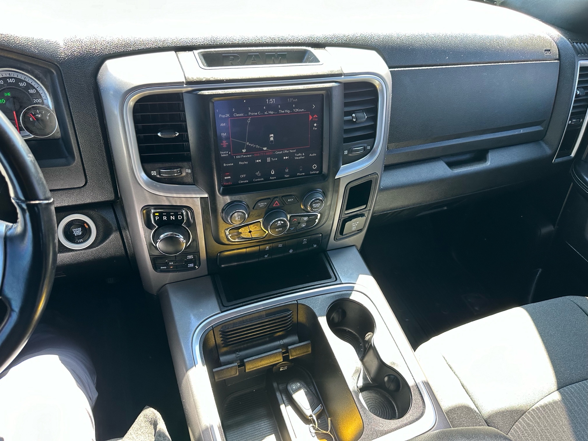 /hakimautosale/2022-Ram-1500Classic-10622480241284271.jpg